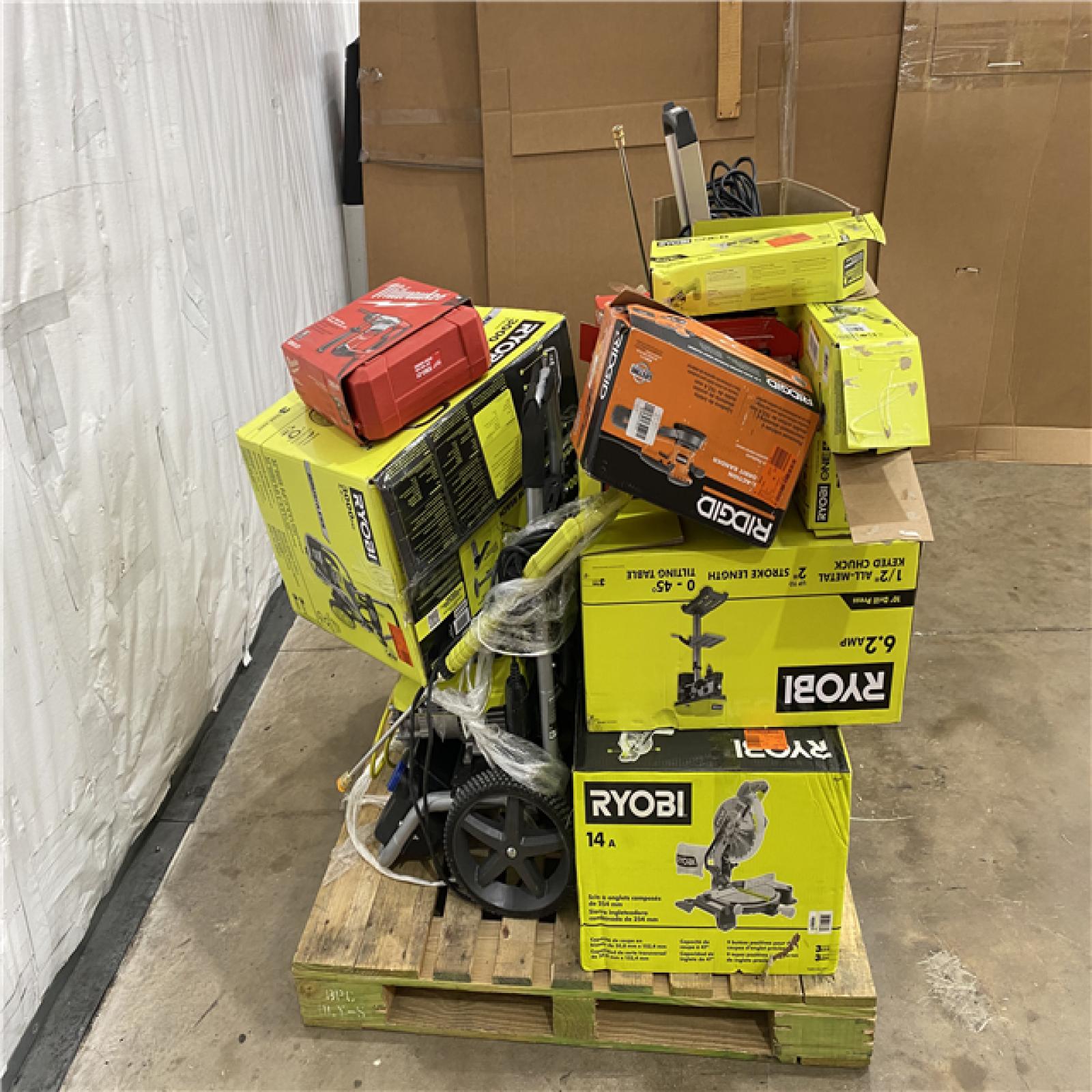 Houston Location AS IS - Tool Pallet