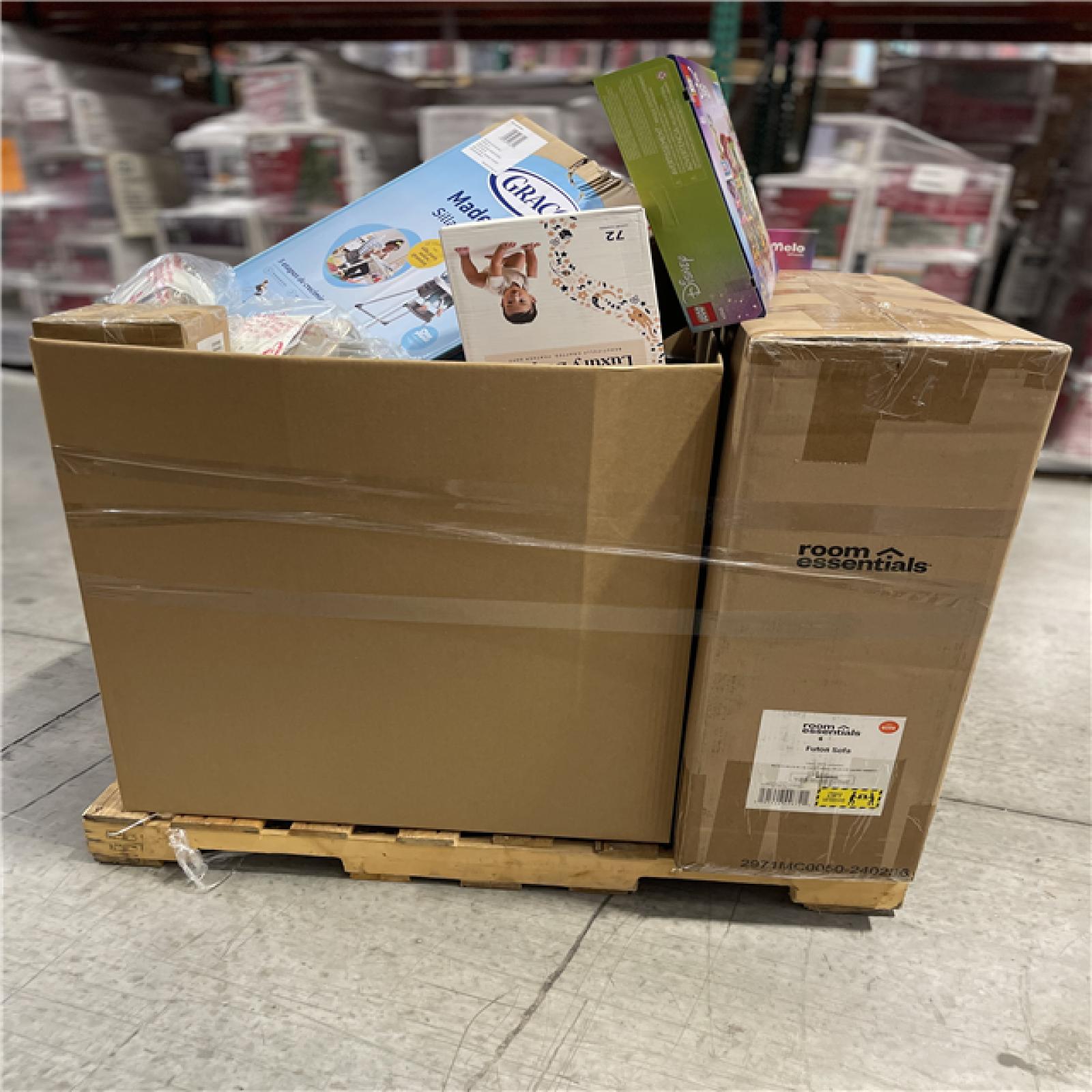 DALLAS LOCATION- NEW! BULLSEYE MIXED PALLET