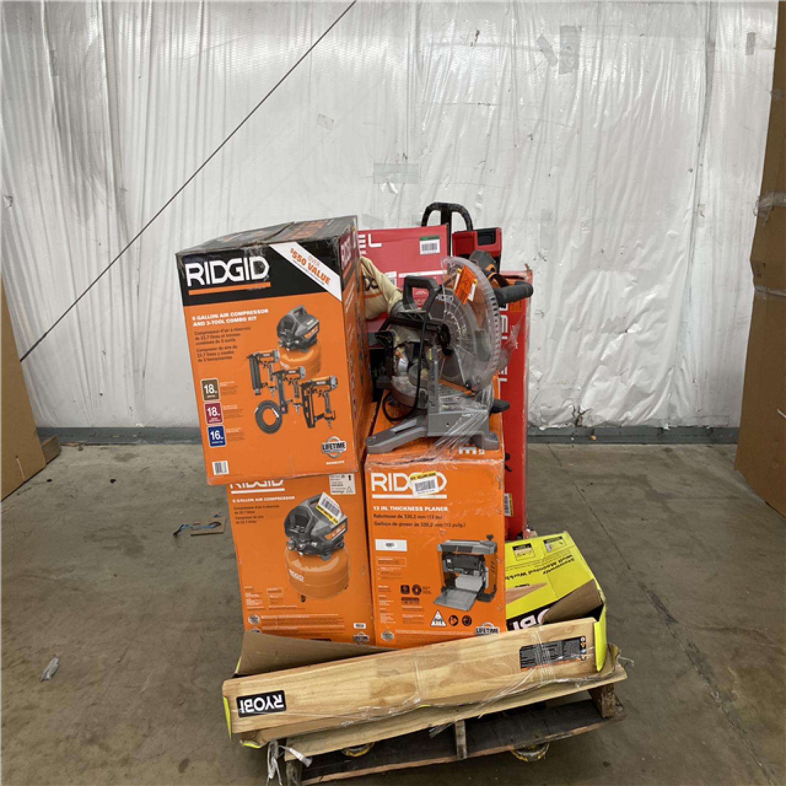 Houston Location AS IS - Tool Pallet