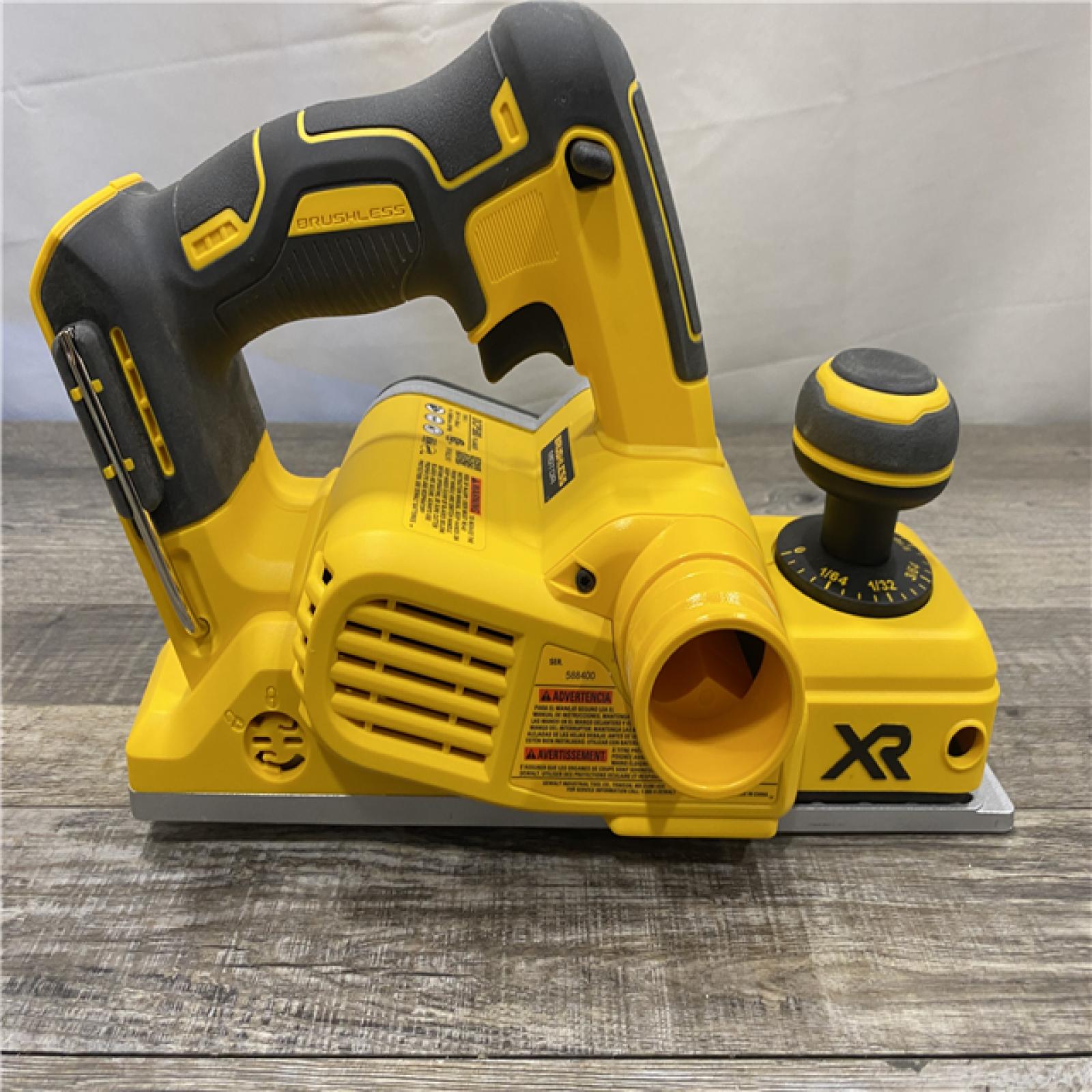 AS-IS DEWALT 20V MAX XR Cordless Brushless 3-1/4 in. Planer (Tool Only)