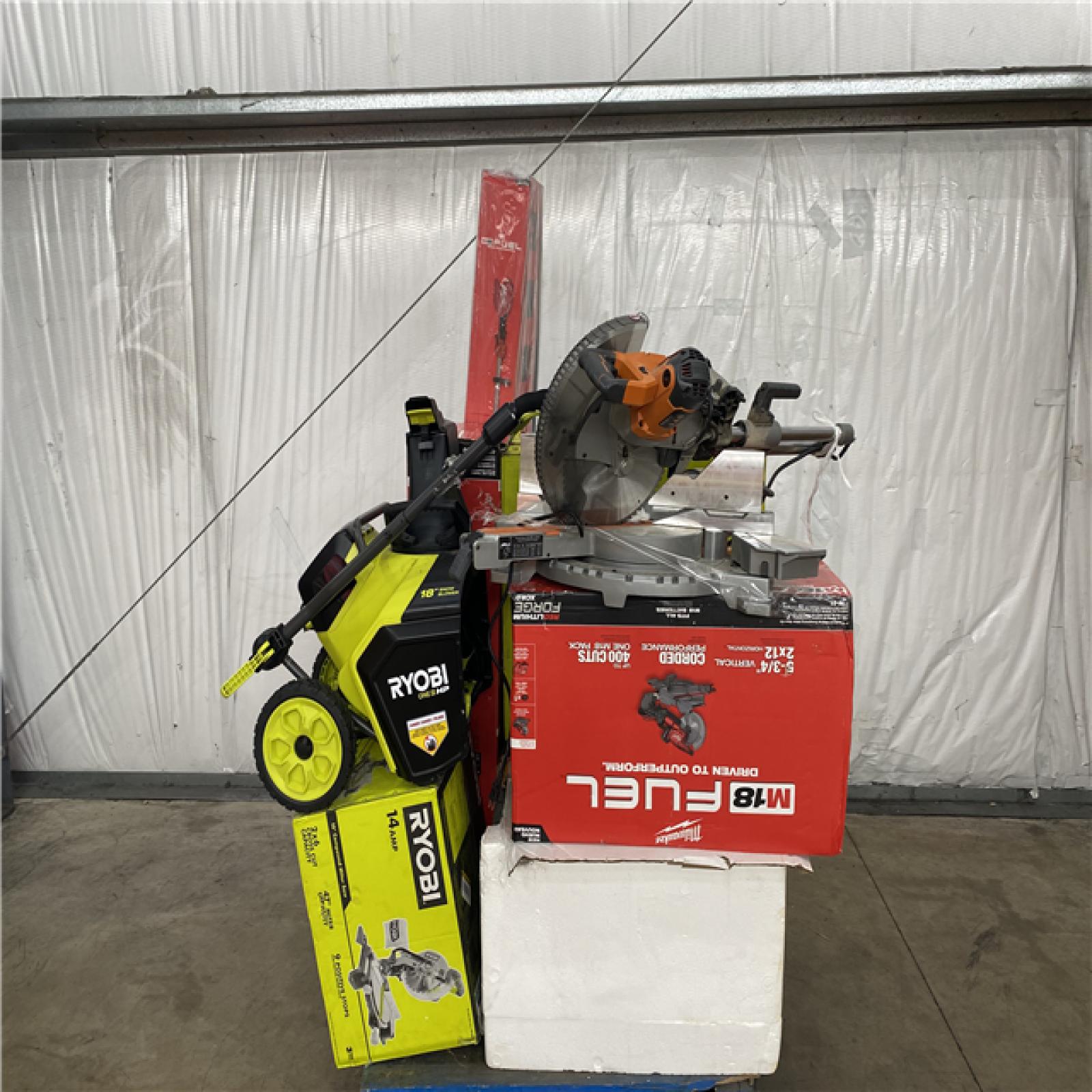 Houston Location AS IS - Tool Pallet