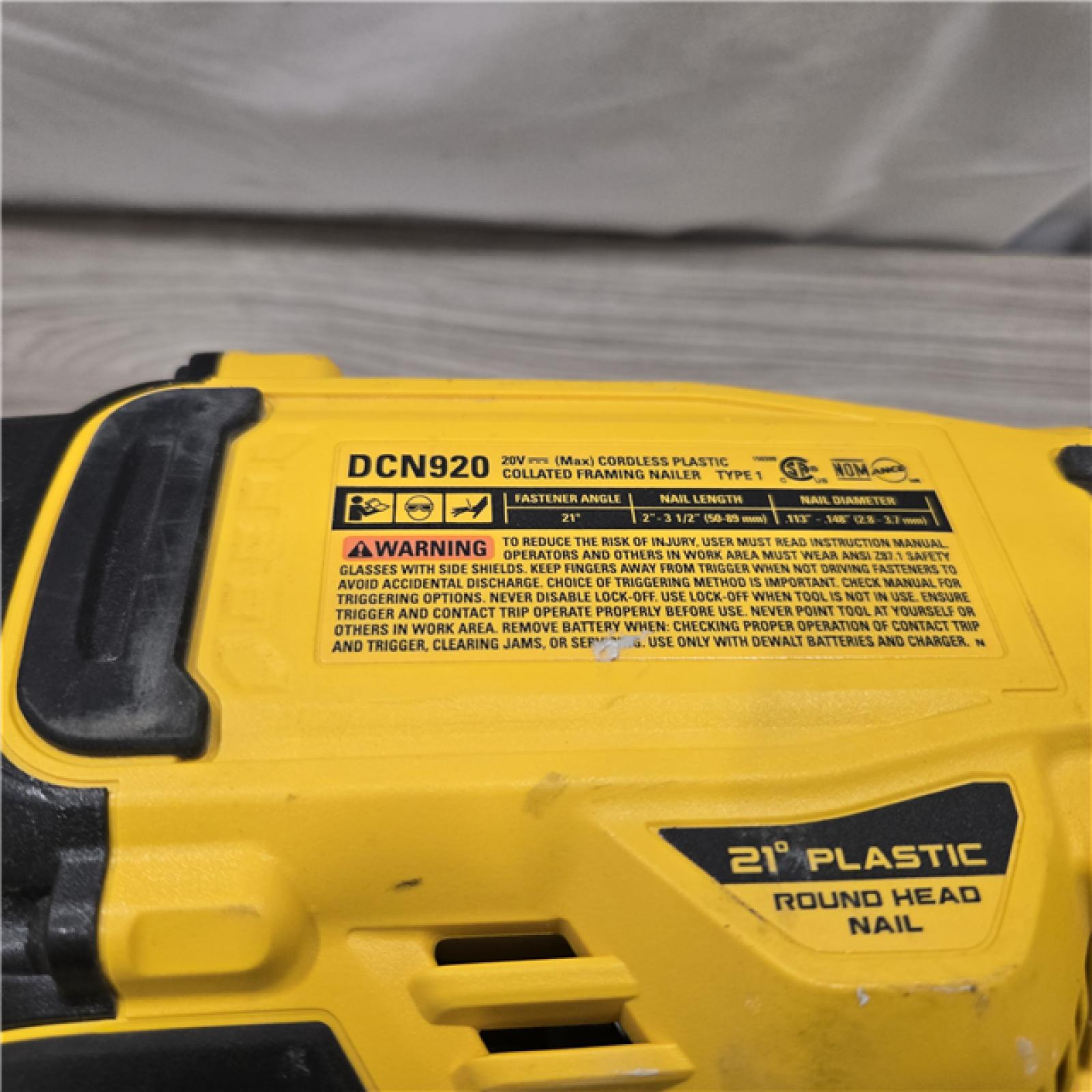 AS-IS DEWALT 20-Volt 21° Cordless Framing Nailer (Tool-Only)