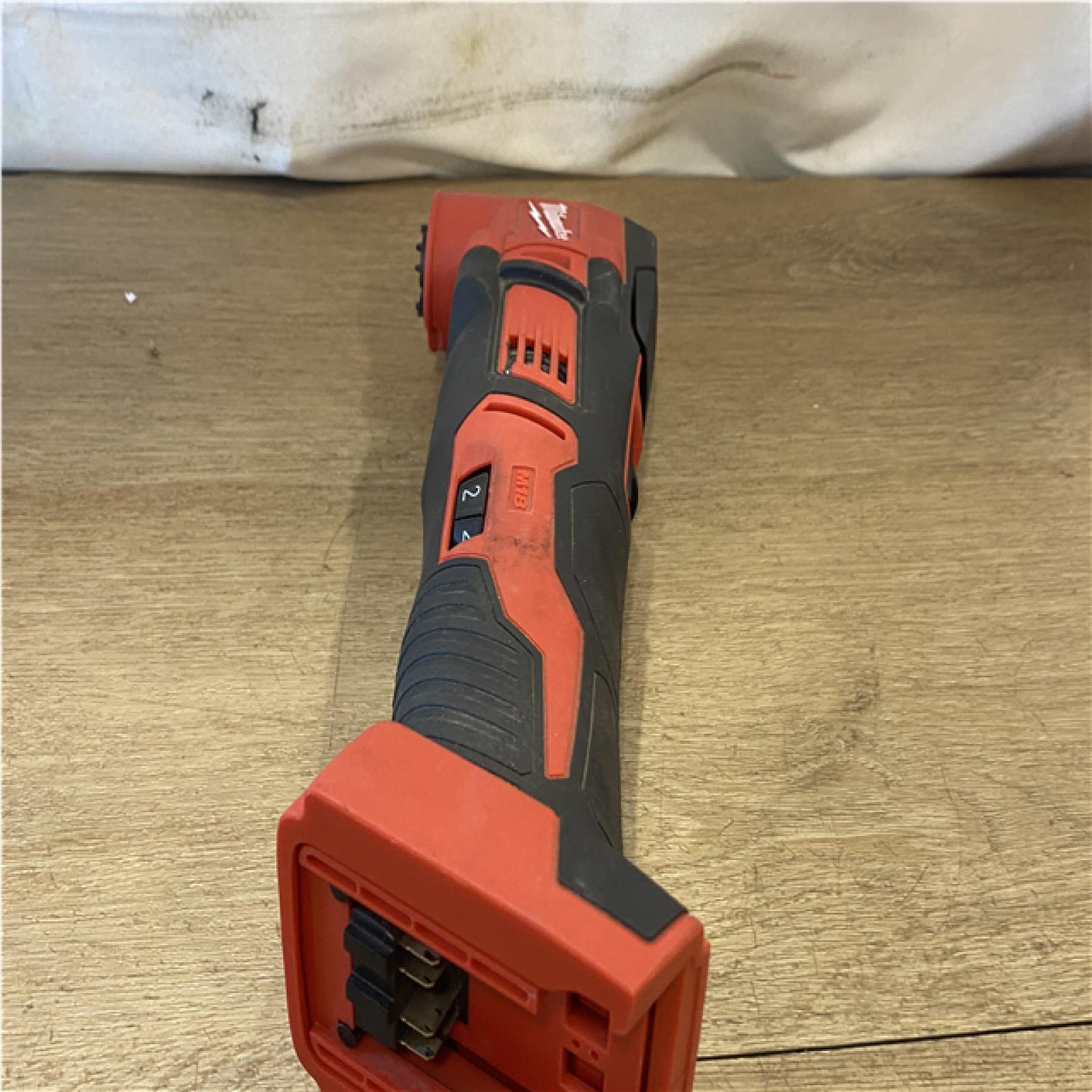 AS-IS Milwaukee FUEL 18V Lithium-Ion Cordless Brushless Oscillating Multi-Tool (Tool-Only)