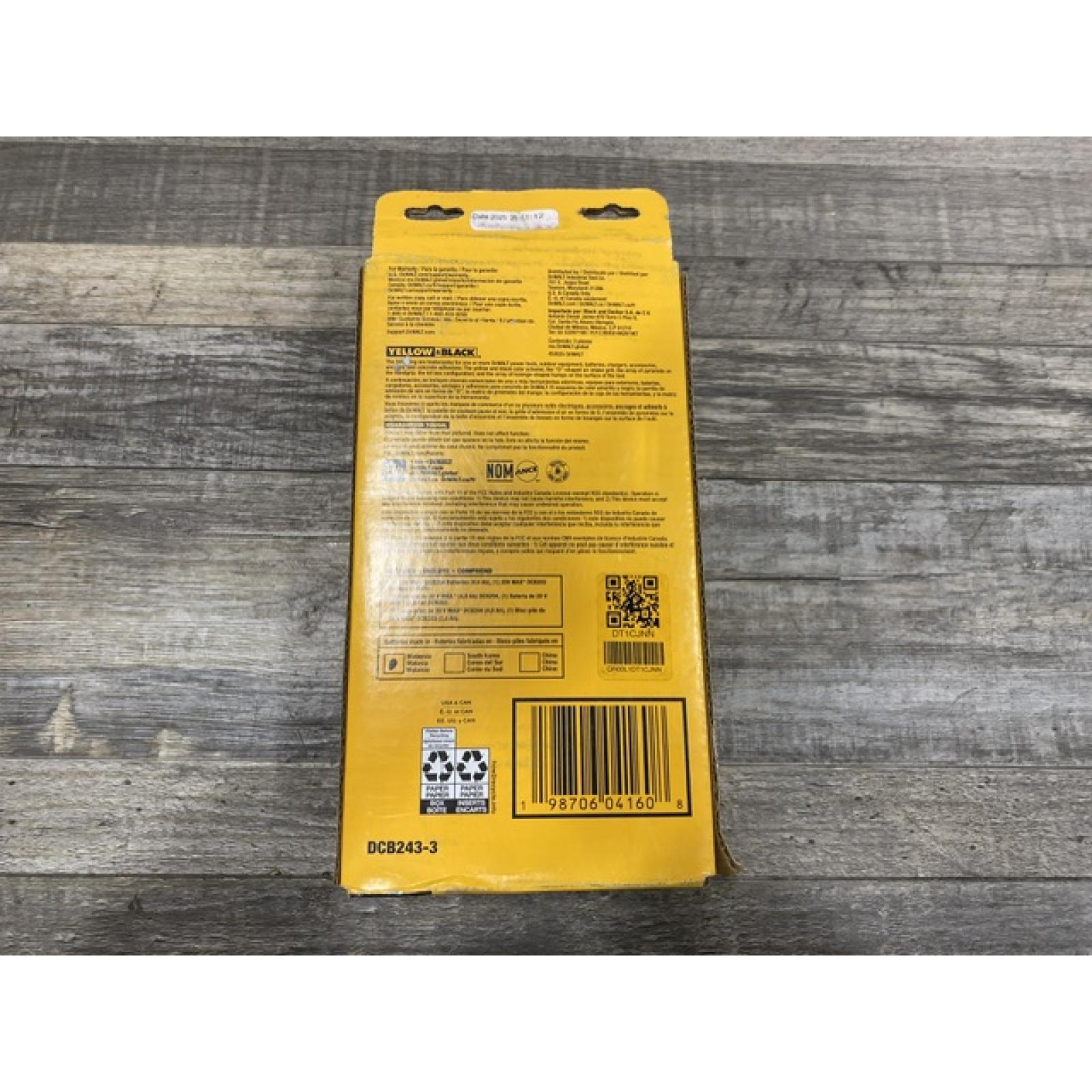 NEW - DEWALT 20V MAX Lithium-Ion 2.0 Ah and (2) 4.0 Ah Battery Packs (3-Pack)