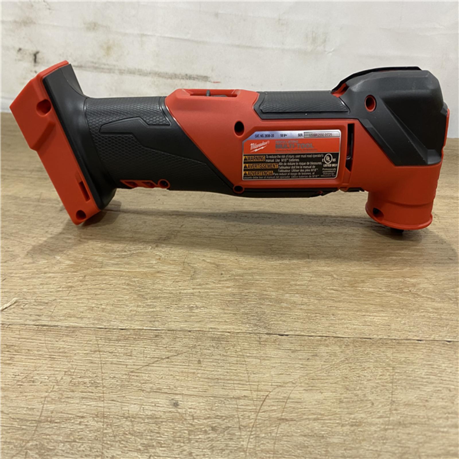 AS-IS Milwaukee FUEL 18V Lithium-Ion Cordless Brushless Oscillating Multi-Tool (Tool-Only)