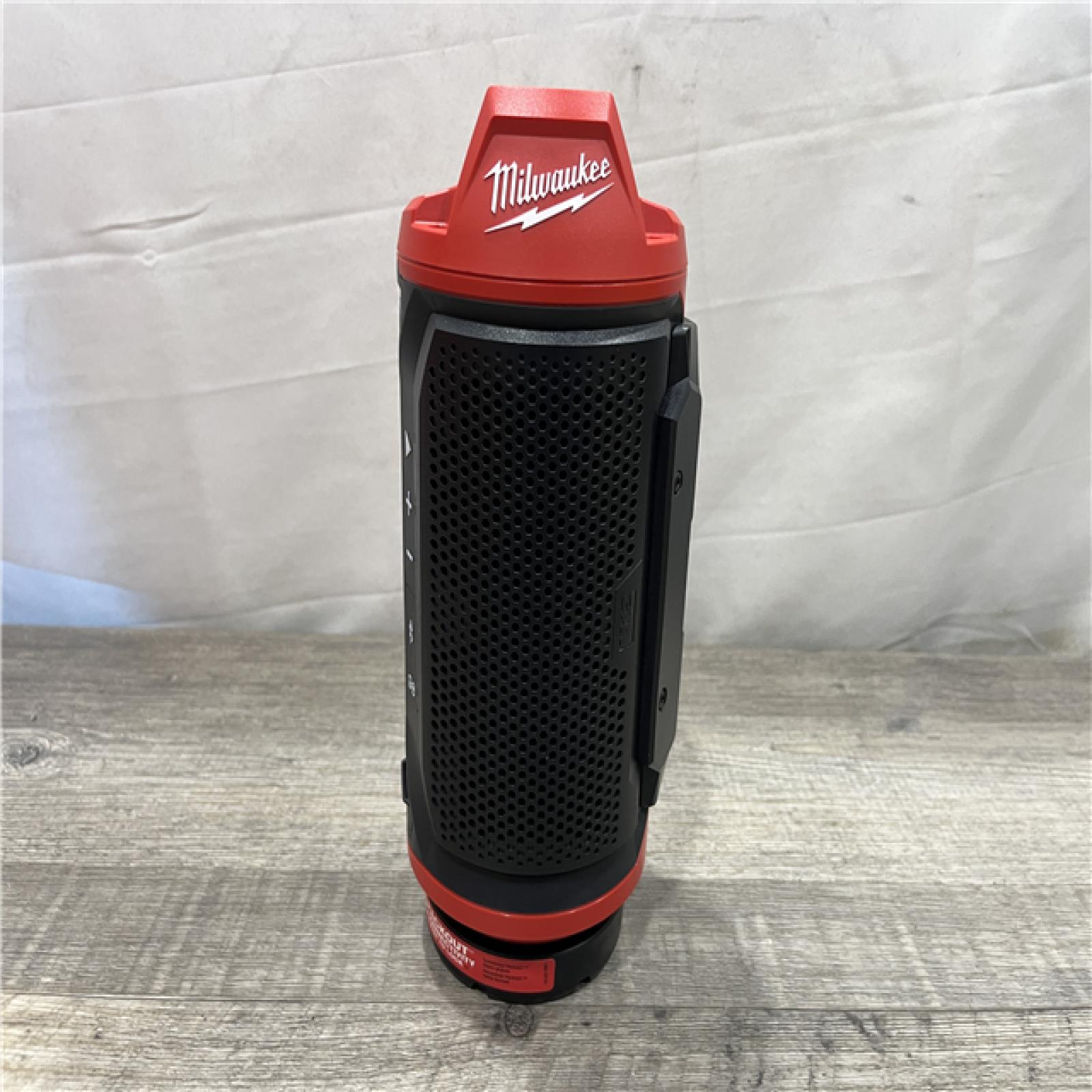 AS-IS Milwaukee 12-Volt Lithium-Ion Cordless Bluetooth Jobsite Speaker with PACKOUT Compatibility