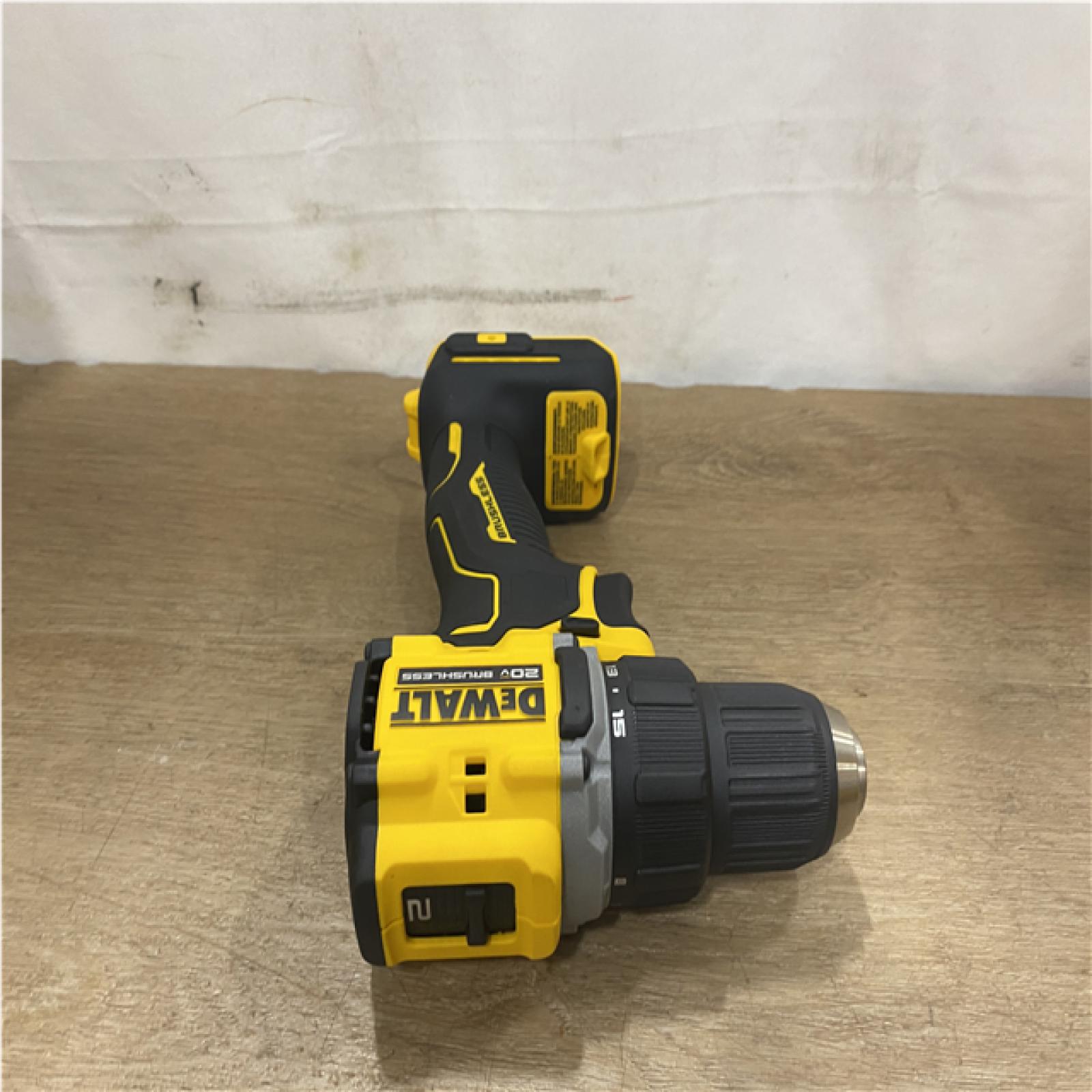 AS-IS DEWALT Atomic 20V Lithium-Ion Cordless Compact 1/2 in. Drill/Driver Kit
