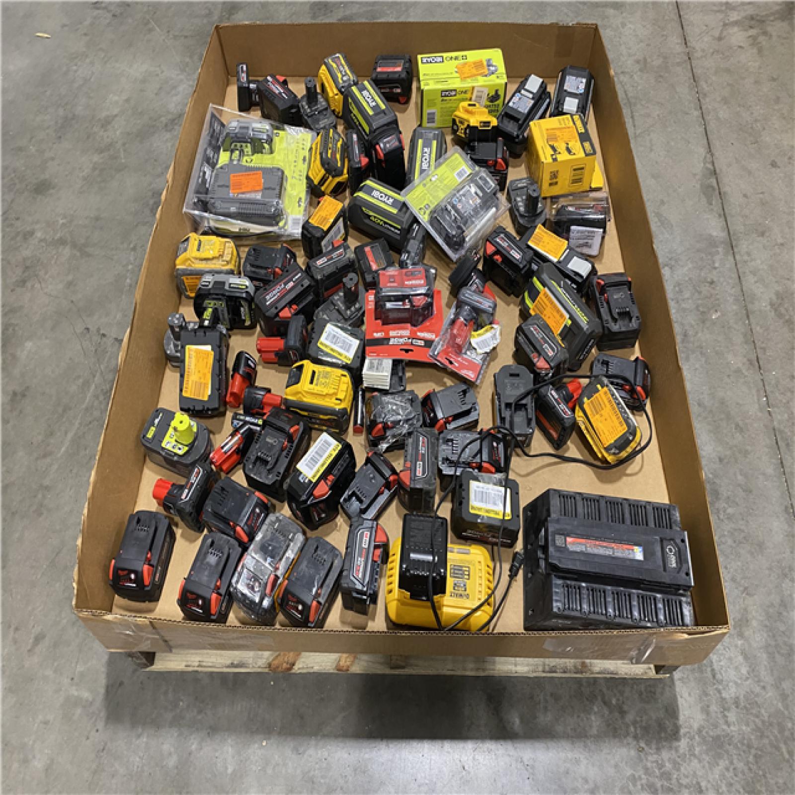 Dallas Location - As-Is Battery Tool Pallet