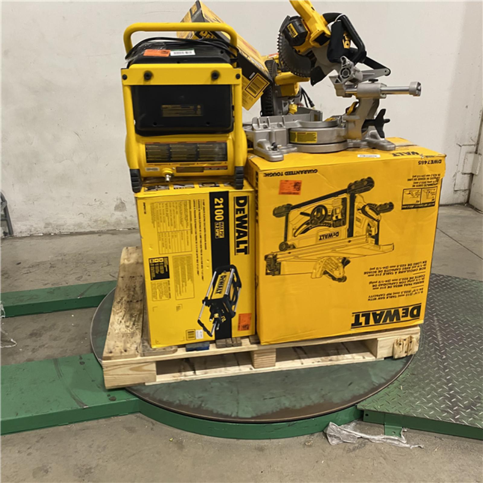 Dallas Location - As-Is DEWALT Tool Pallet