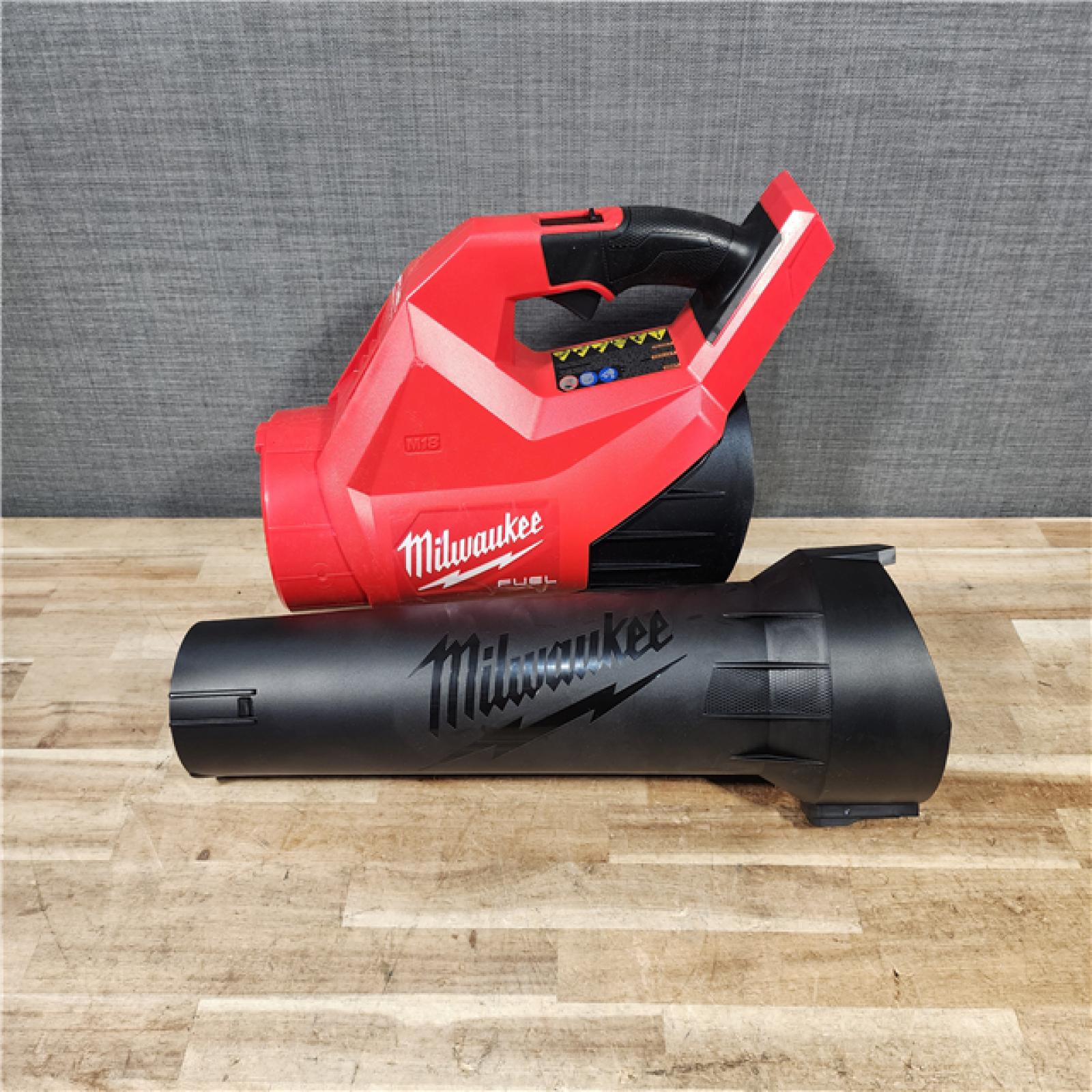 HOUSTON LOCATION - AS - IS Milwaukee FUEL 120 MPH 500 CFM 18V Lithium-Ion Brushless Cordless Handheld Blower (Tool-Only)