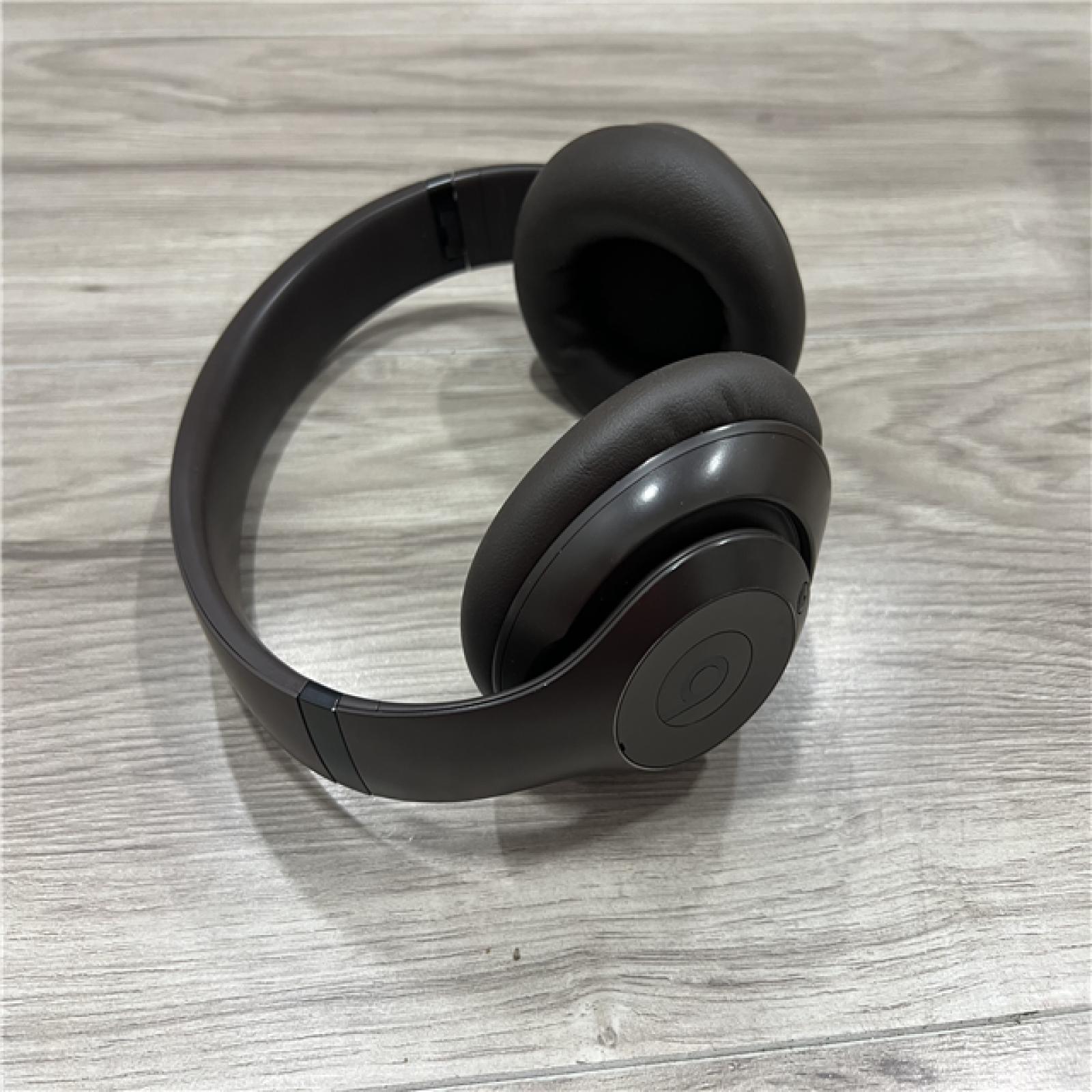 AS-IS Beats - Studio Pro - Wireless Noise Cancelling Over-the-Ear Headphones - Deep Brown