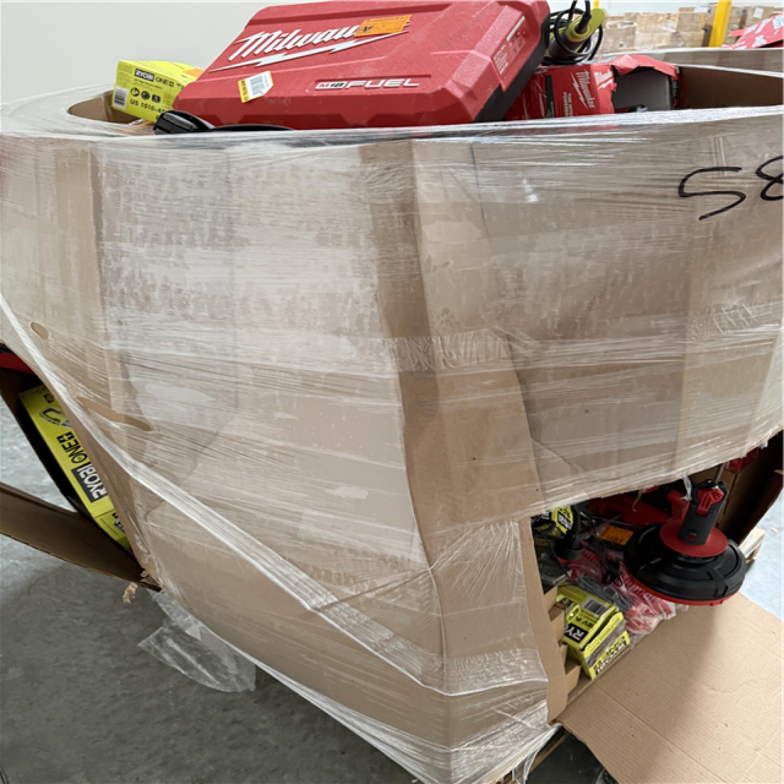 California AS-IS POWER TOOLS Partial Lot (3 Pallets) P-R058096