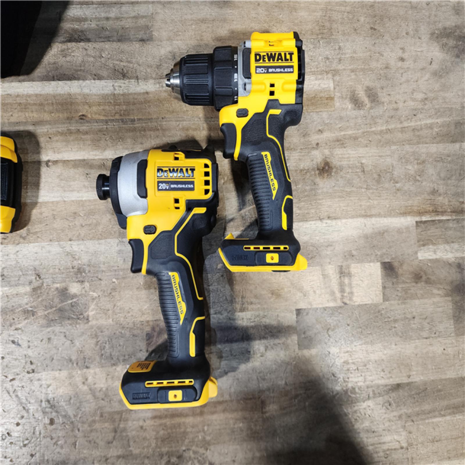 HOUSTON LOCATION - AS-IS Dewalt DCK225D2 20V MAX ATOMIC Brushless Compact Lithium-Ion 1/2 in. Cordless Drill Driver and 1/4 in. Impact Driver Combo Kit with 2 Batteries 2 Ah