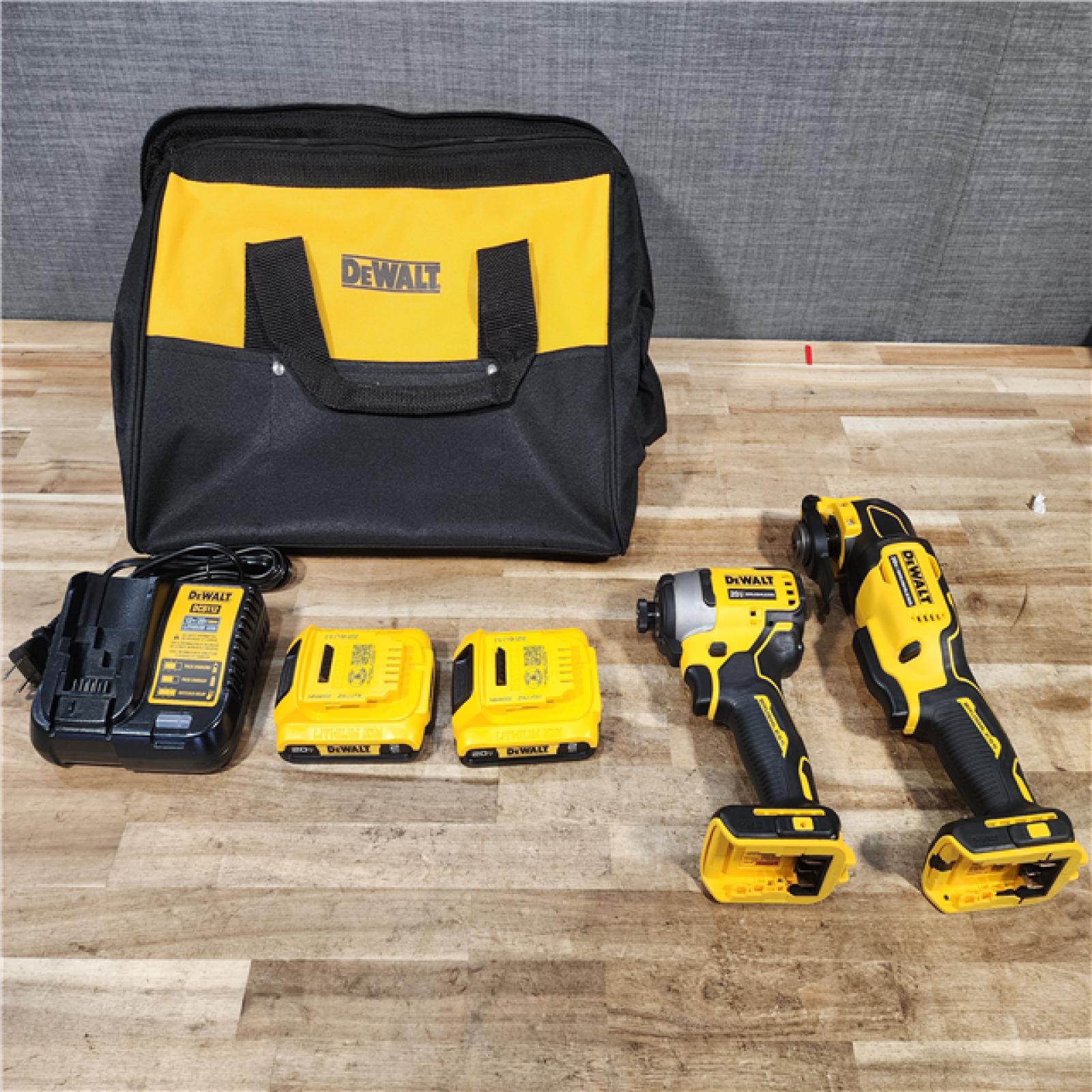 HOUSTON LOCATION - AS - IS DEWALT ATOMIC 20-Volt Lithium-Ion Cordless Brushless (2-Tool) Combo Kit