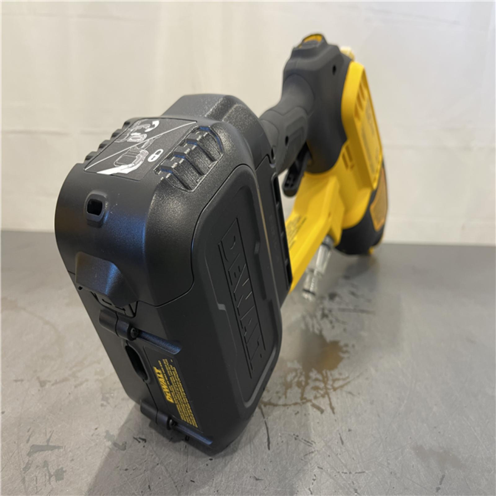 AS-IS - Dewalt 20V 550 PSI 1 GPM Cordless Power Cleaner