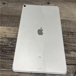 AS-IS Apple - 12.9-Inch iPad Pro (3rd Generation) with Wi-Fi + Cellular - 1TB (at&T) - Silver