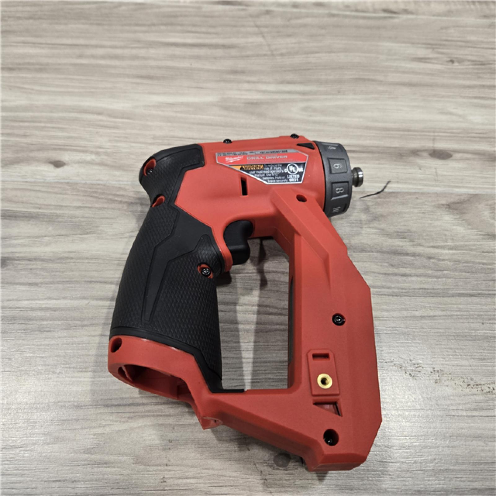 LIKE NEW! - Milwaukee 2505-22 M12 FUEL Cordless Installation Drill Driver Kit