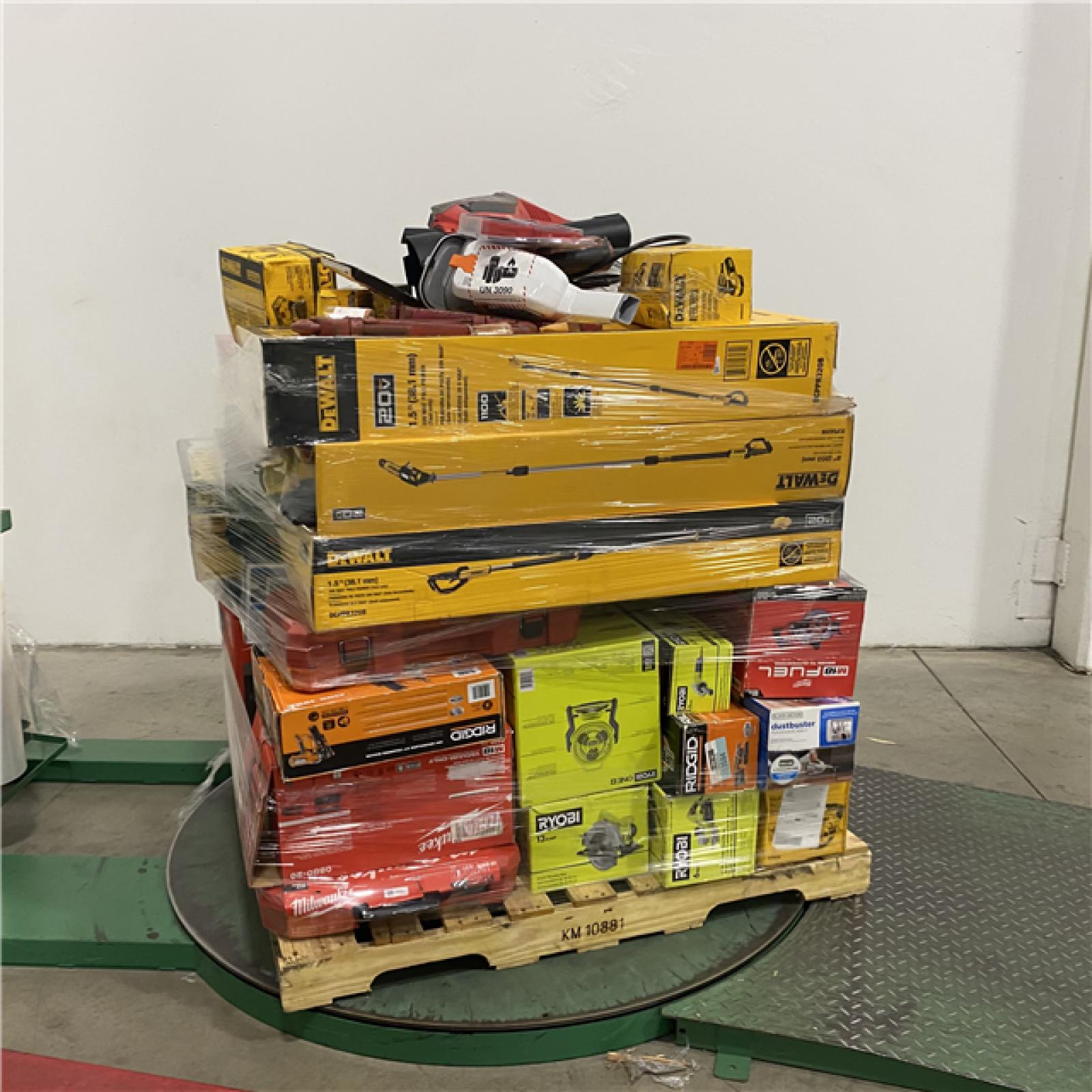 Dallas Location - As-Is Tool Pallet
