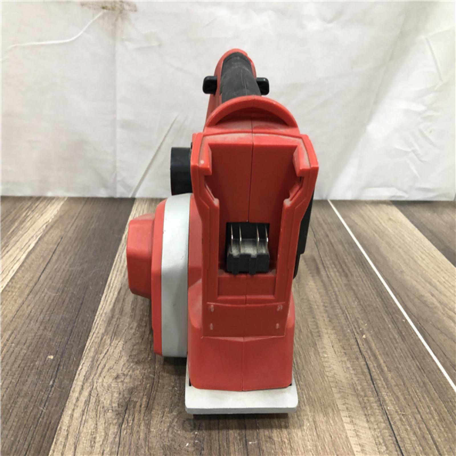 AS-IS Milwaukee M18 18V Lithium-Ion Cordless 3-1/4 in. Planer (Tool-Only)