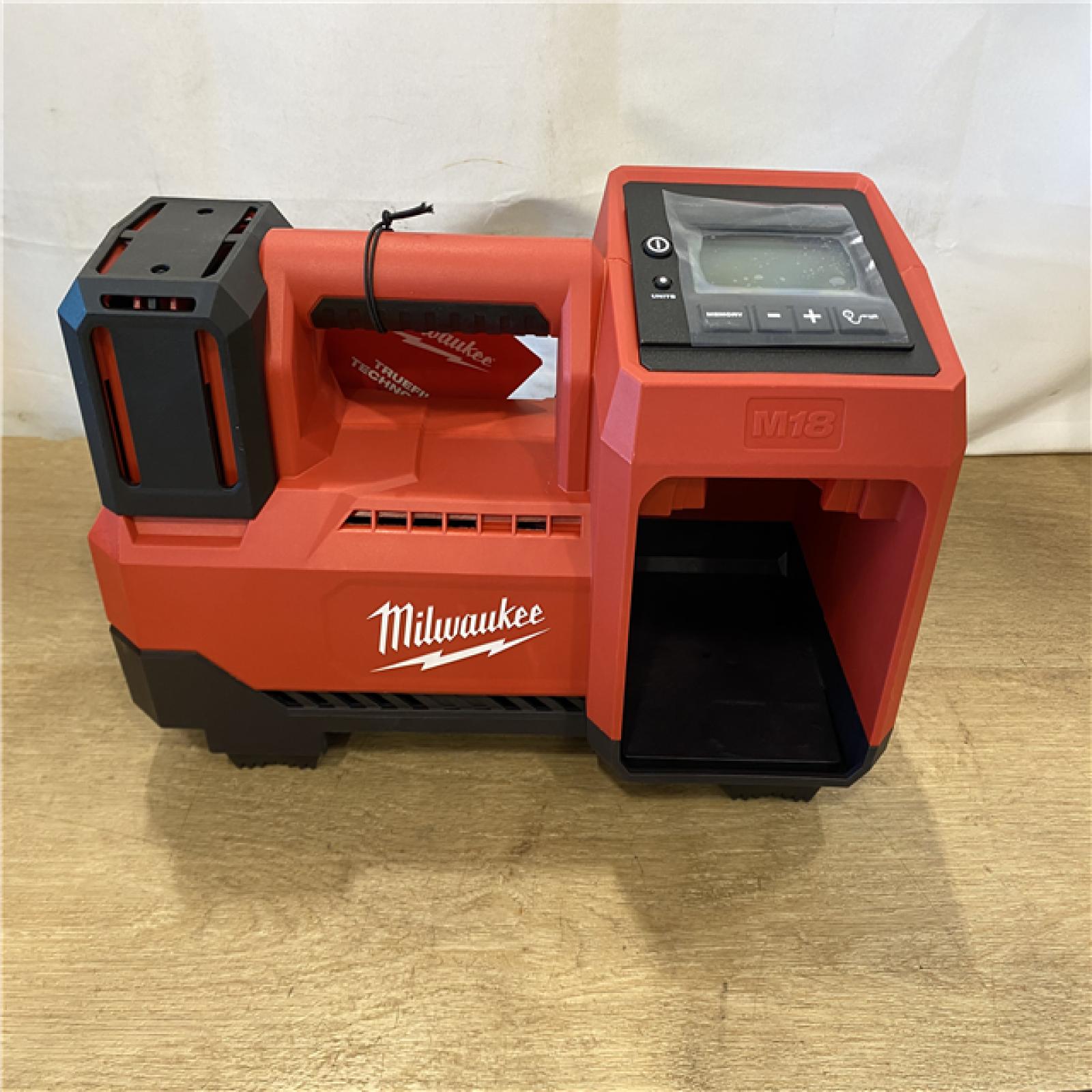 AS-IS Milwaukee 18-Volt Lithium-Ion Cordless Electric Portable Inflator (Tool-Only)