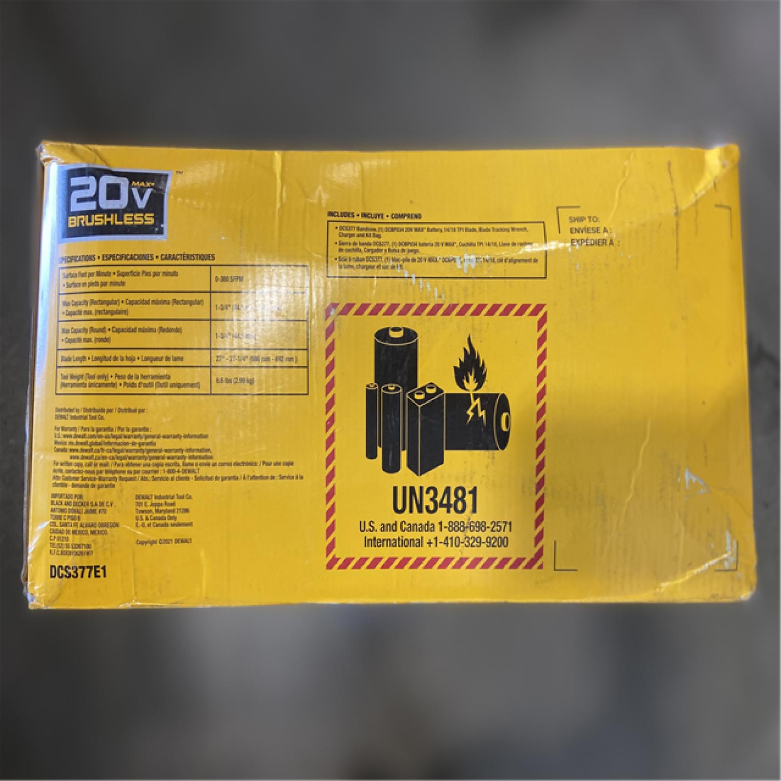 NEW! - DEWALT ATOMIC 20V MAX Lithium-Ion Cordless 1-1/4 in. Bandsaw Kit