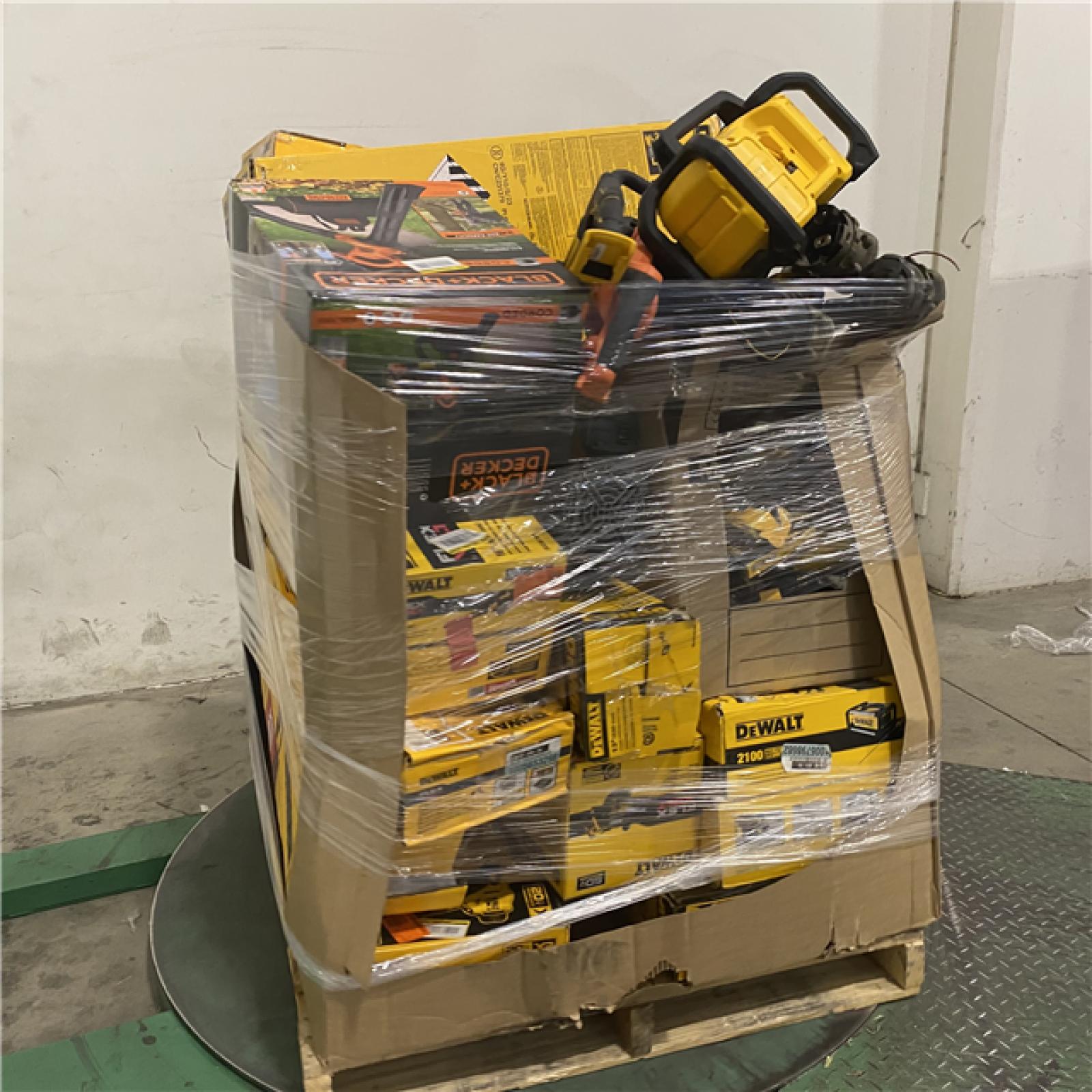 Dallas Location - As-Is DEWALT Tool Pallet