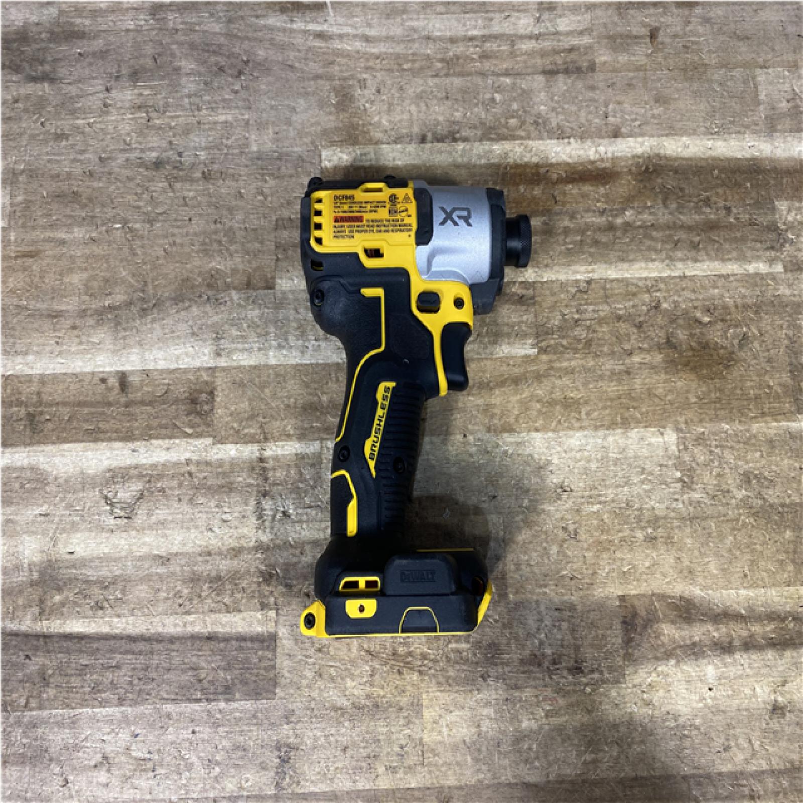 Houston Location AS-IS DEWALT 20V Brushless Cordless Electric Screwdrivers   205N.m High Torque Impact Type Power Tools Adjustable Speed