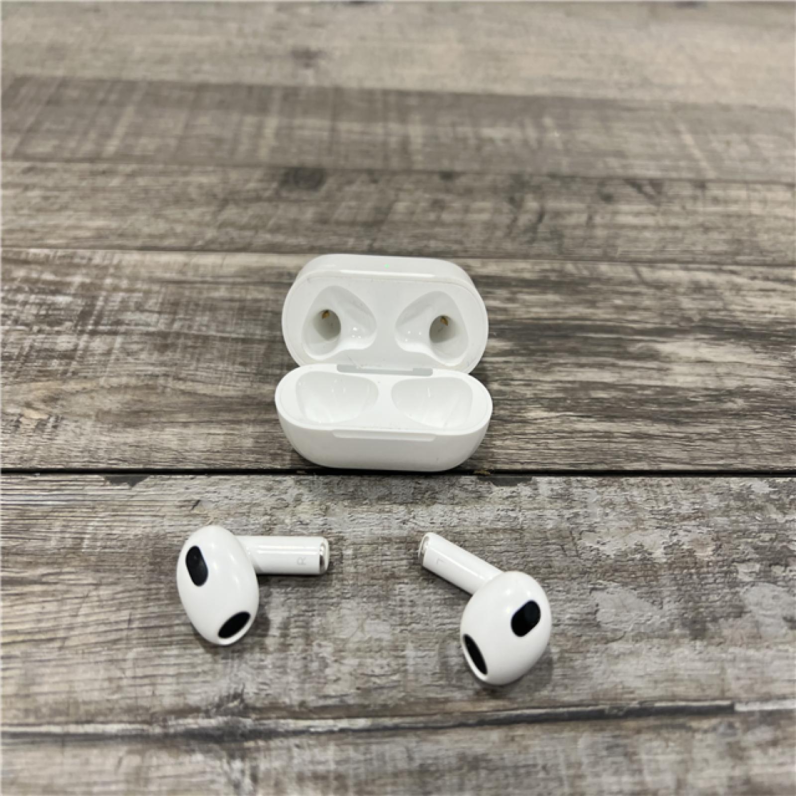 AS-IS AirPods (3rd Generation) with Lightning Charging Case