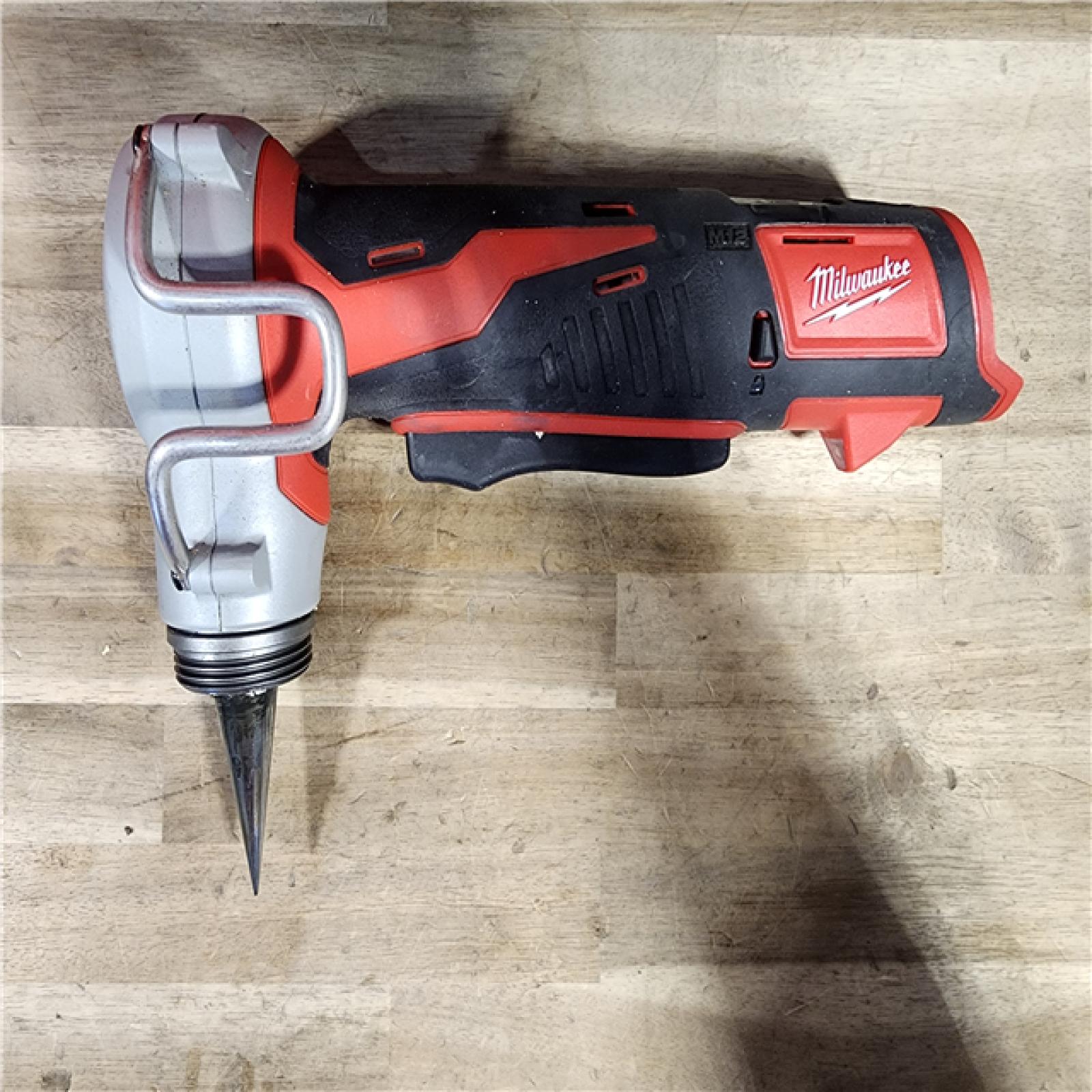 HOUSTON LOCATION - AS-IS Milwaukee M12 12-Volt Lithium-Ion Cordless PEX Expansion Tool Kit with (2) 1.5 Ah Batteries, (3) Expansion Heads and Hard Case