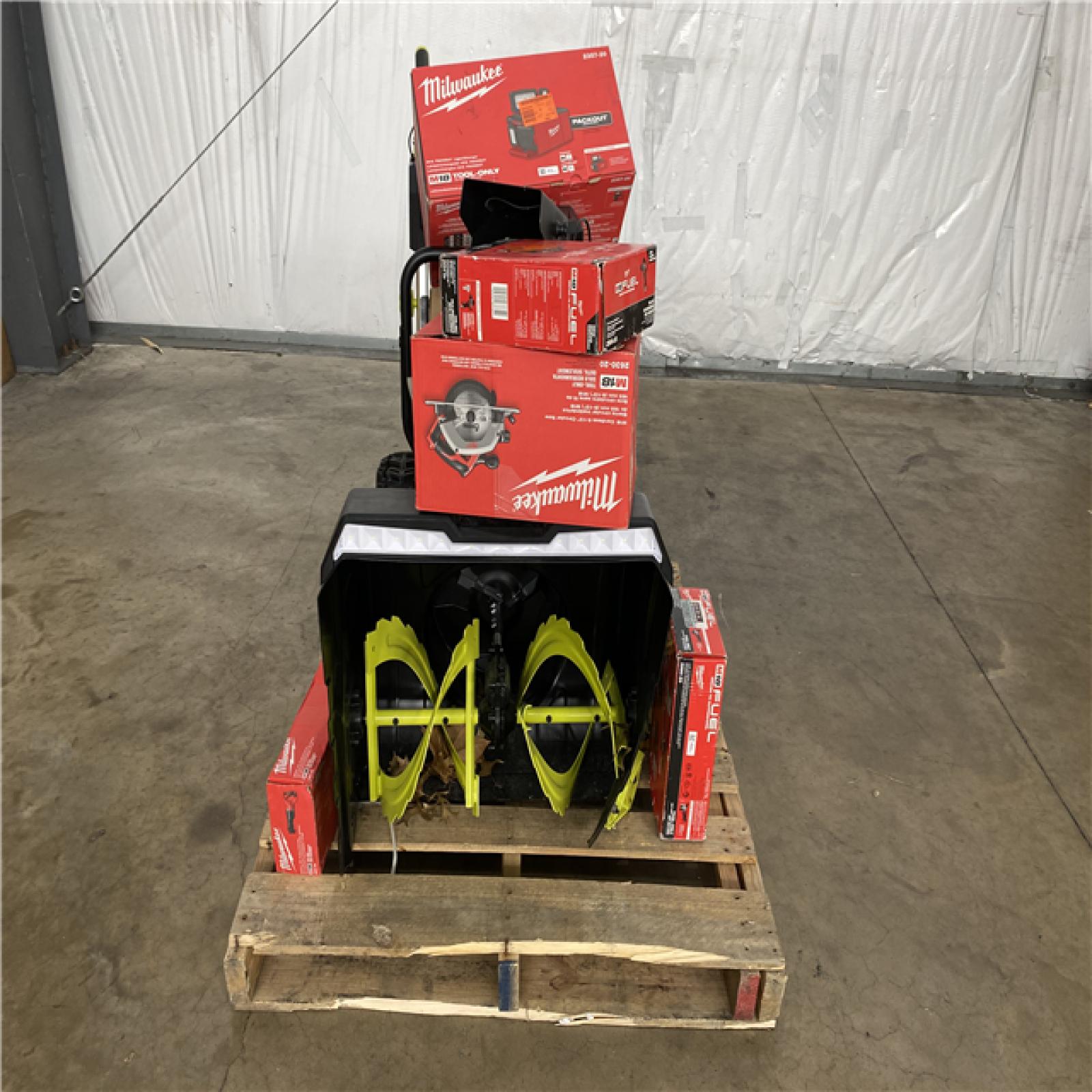 Houston Location AS IS - Tool Pallet