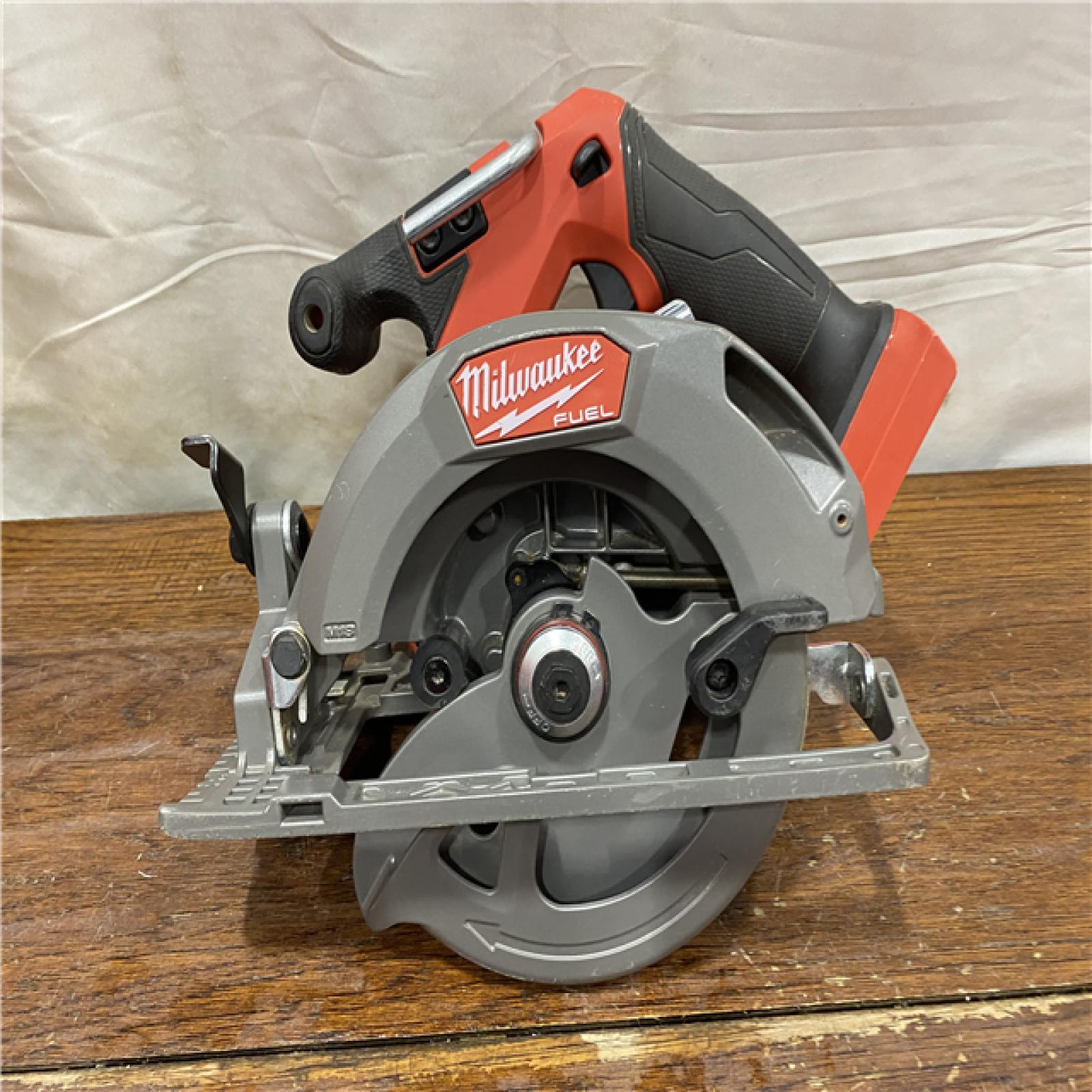 AS-IS M18 FUEL 18V Lithium-Ion Brushless Cordless 6-1/2 in. Circular Saw (Tool-Only)