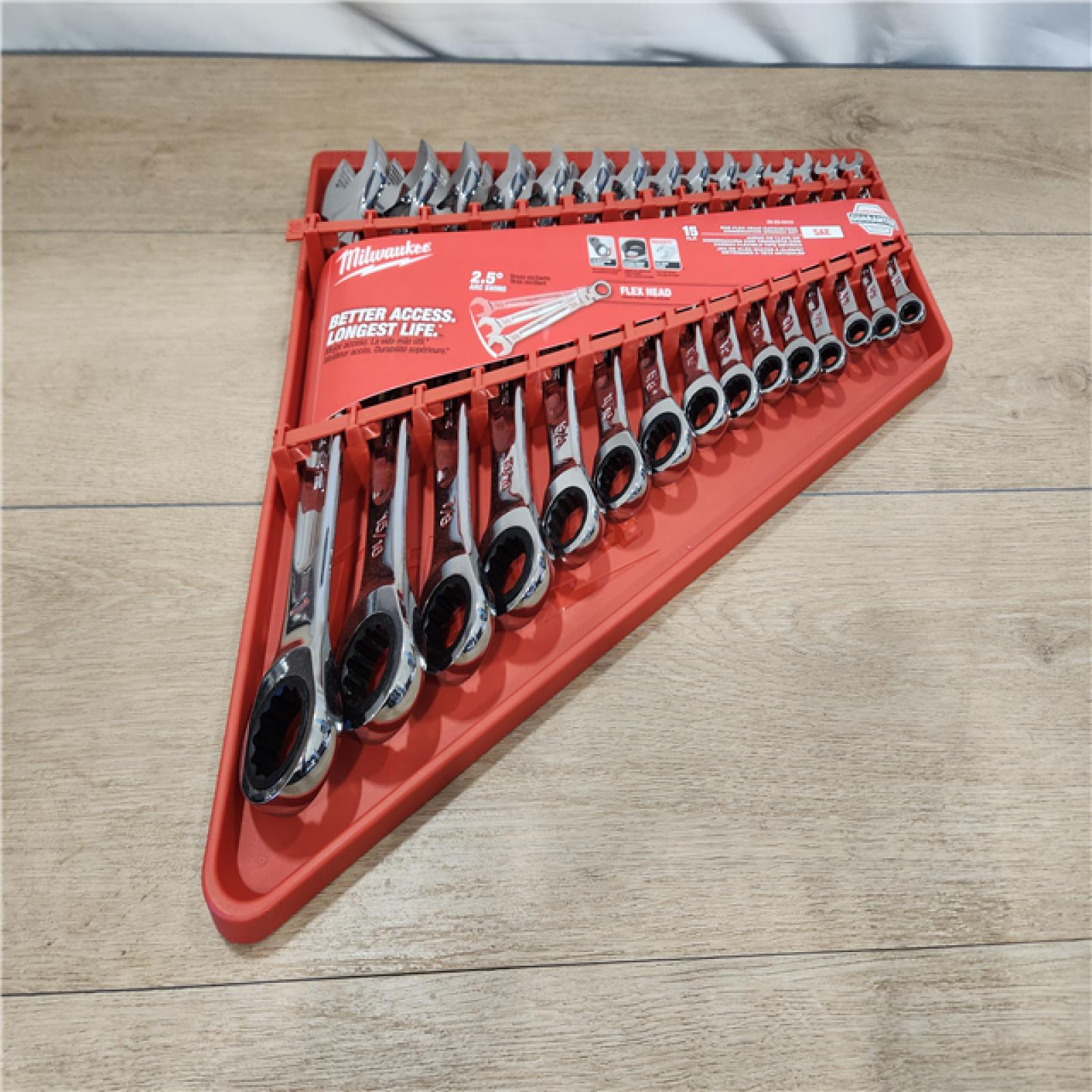 AS-IS- Milwaukee Electric Tools Flex Head Wrench Set