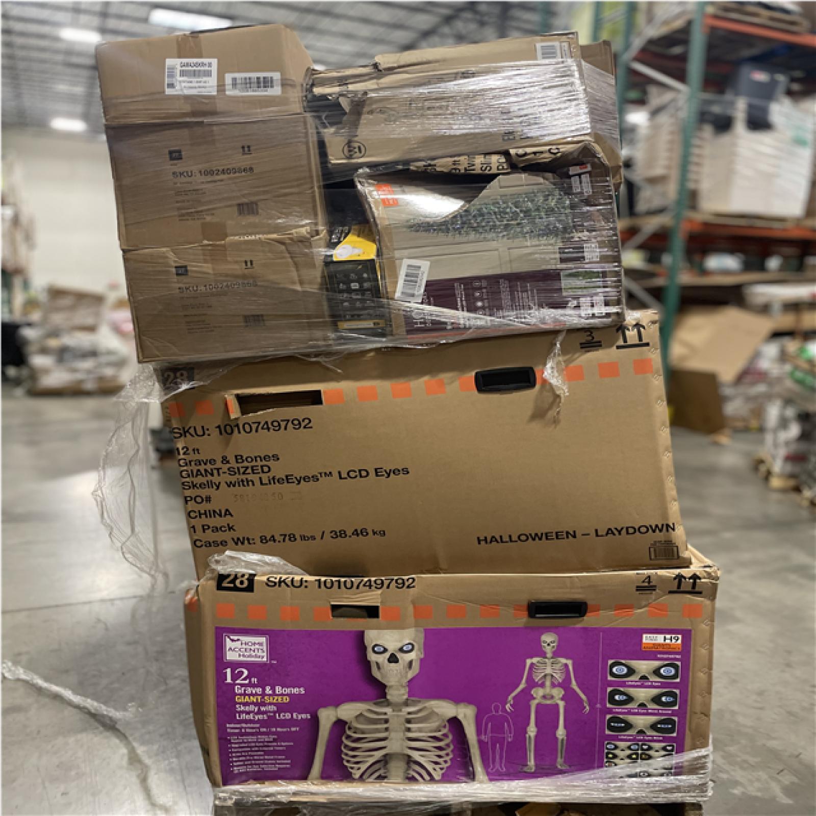 DALLAS LOCATION - AS-IS MIXED HOLIDAY PALLET