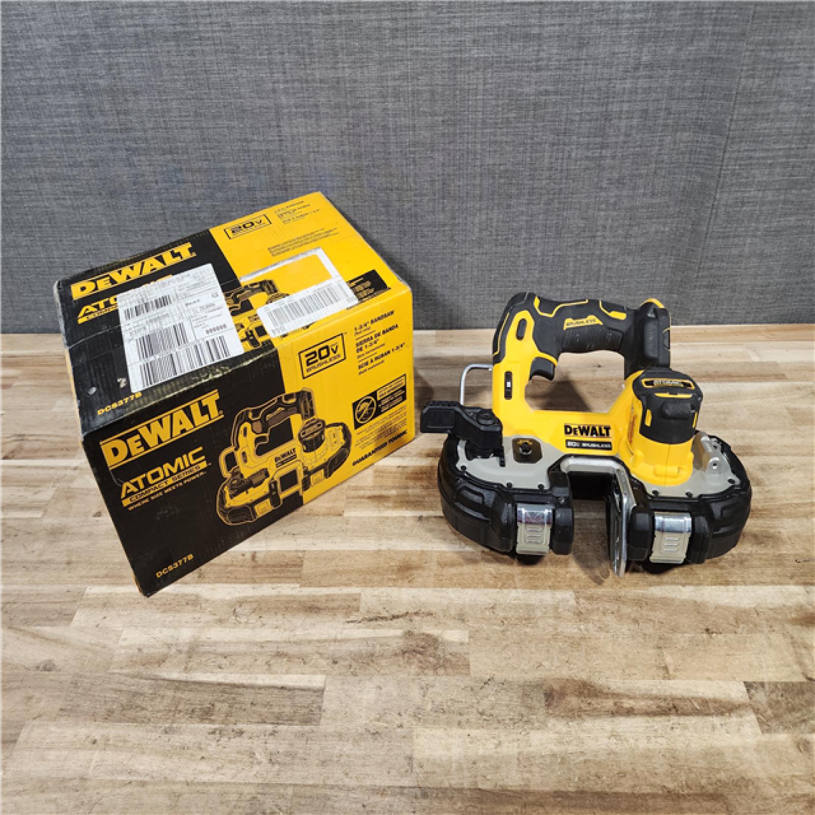 HOUSTON LOCATION - AS-IS DEWALT ATOMIC 20V MAX Cordless Brushless Compact 1-3/4 in. Bandsaw (Tool Only)