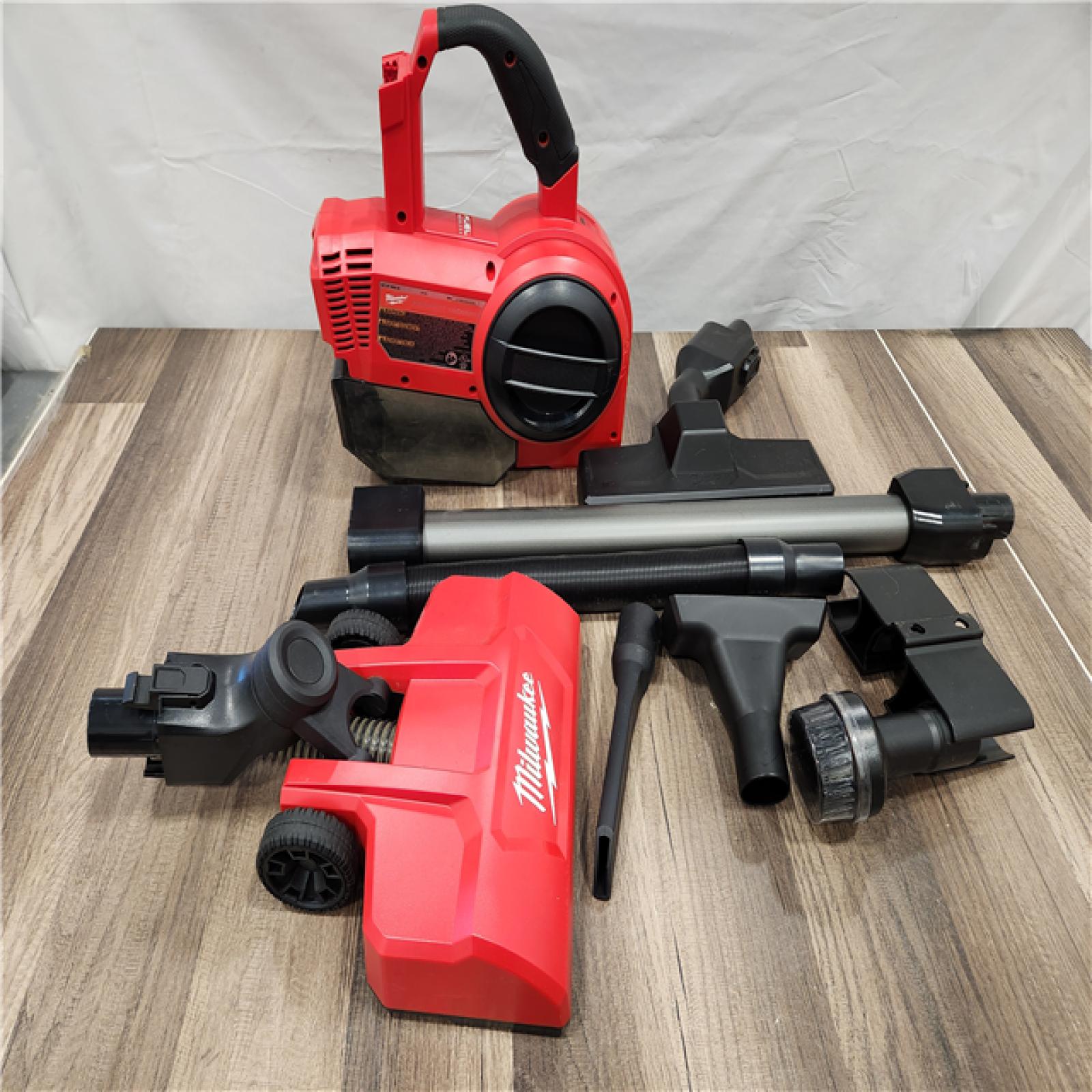AS-IS Milwaukee M18 FUEL 18-Volt Lithium-Ion Brushless 0.25 Gal. Cordless Jobsite Wet/Dry Vacuum (Vacuum-Only)