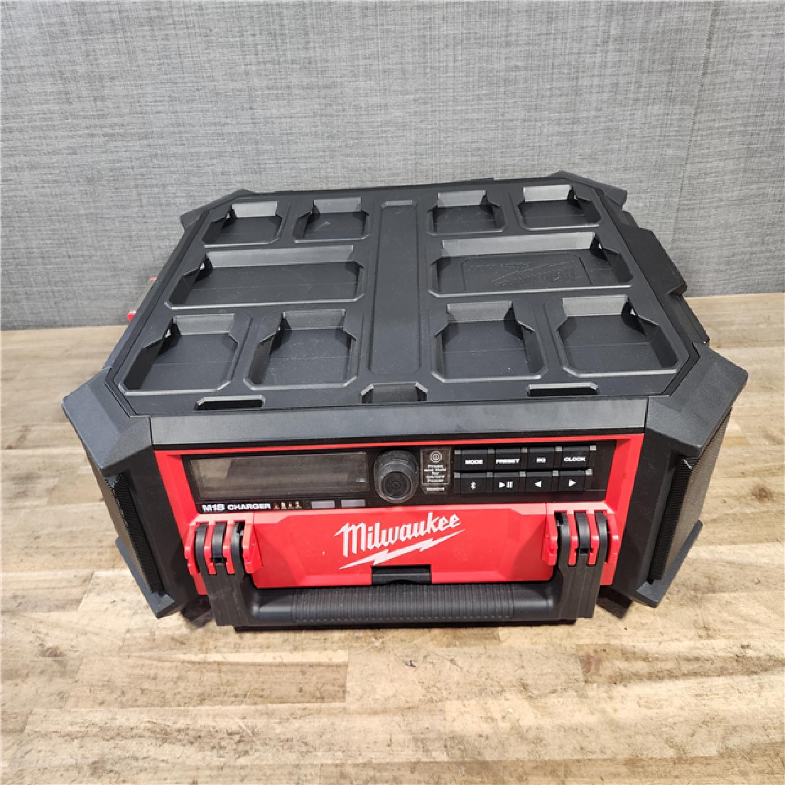 HOUSTON LOCATION - AS-IS Milwaukee Lithium-Ion Cordless PACKOUT Radio/Speaker (TOOL ONLY)