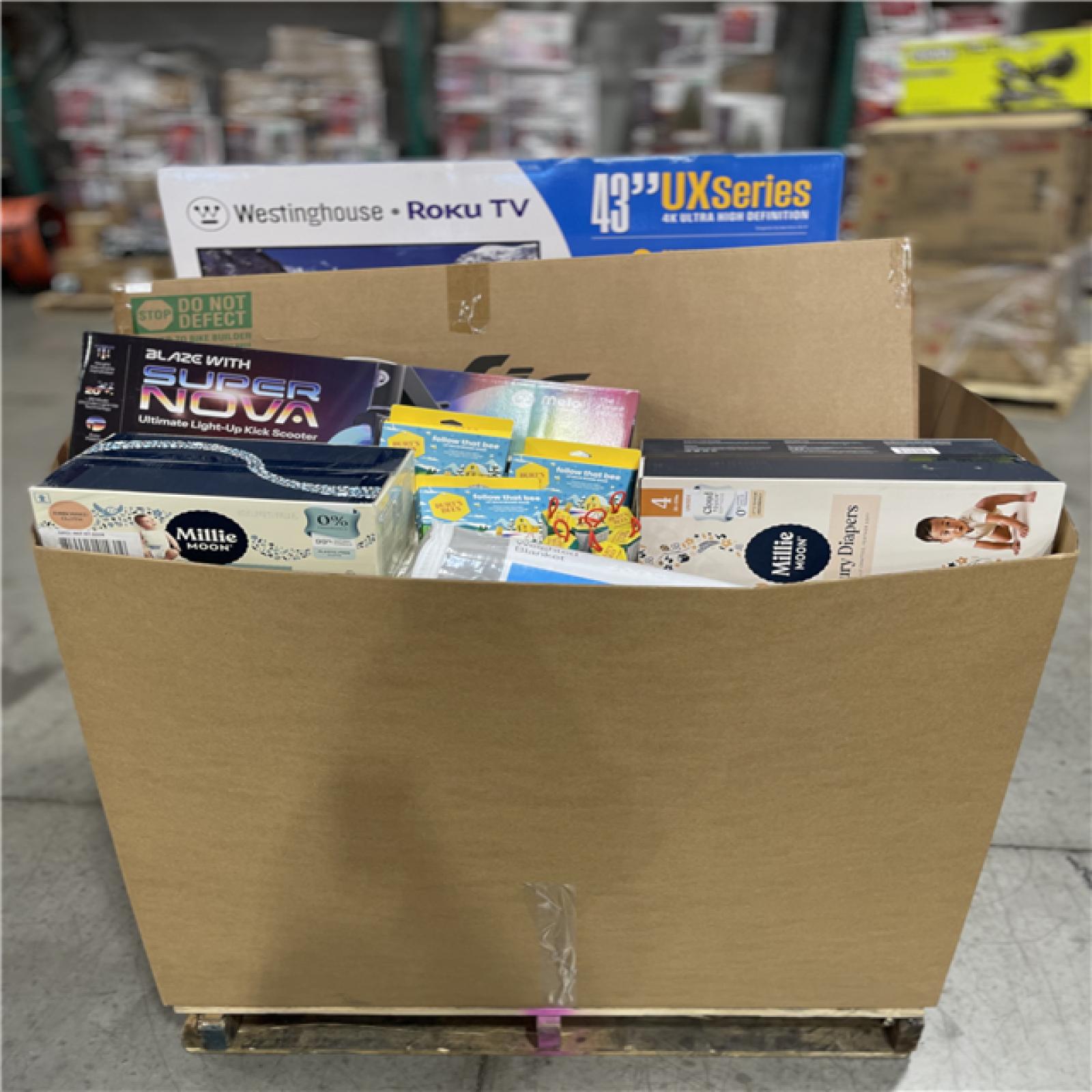 DALLAS LOCATION- NEW!- BULLSEYE MIXED APPAREL PALLET