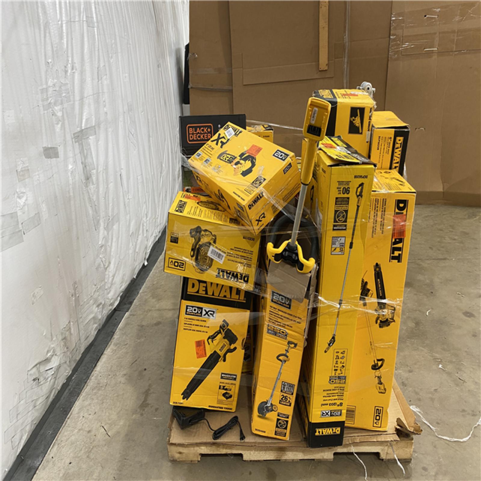 Houston Location AS IS - Tool Pallet