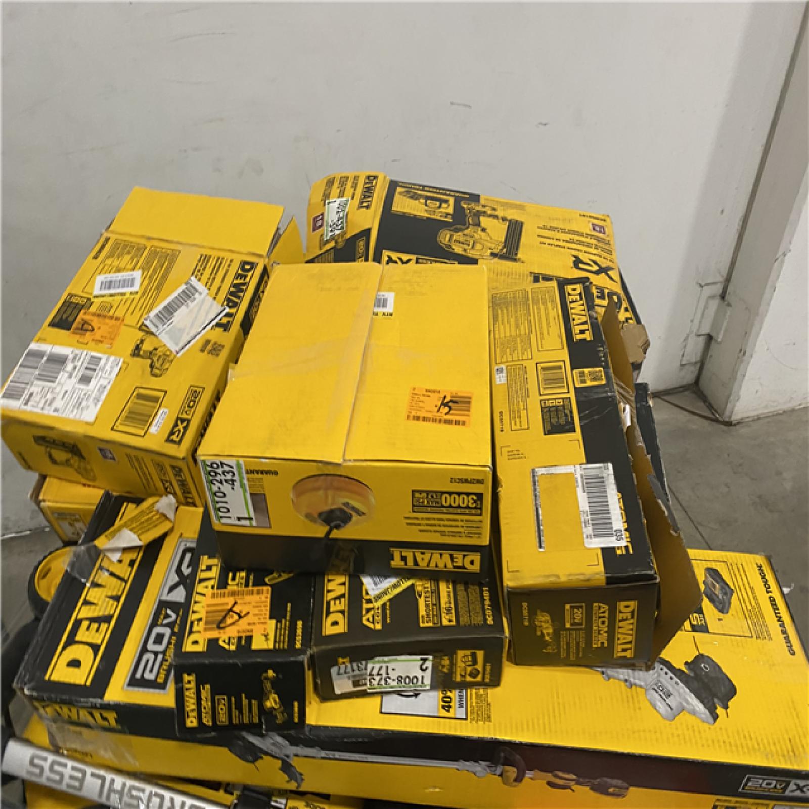 Dallas Location - As-Is Tool Pallet