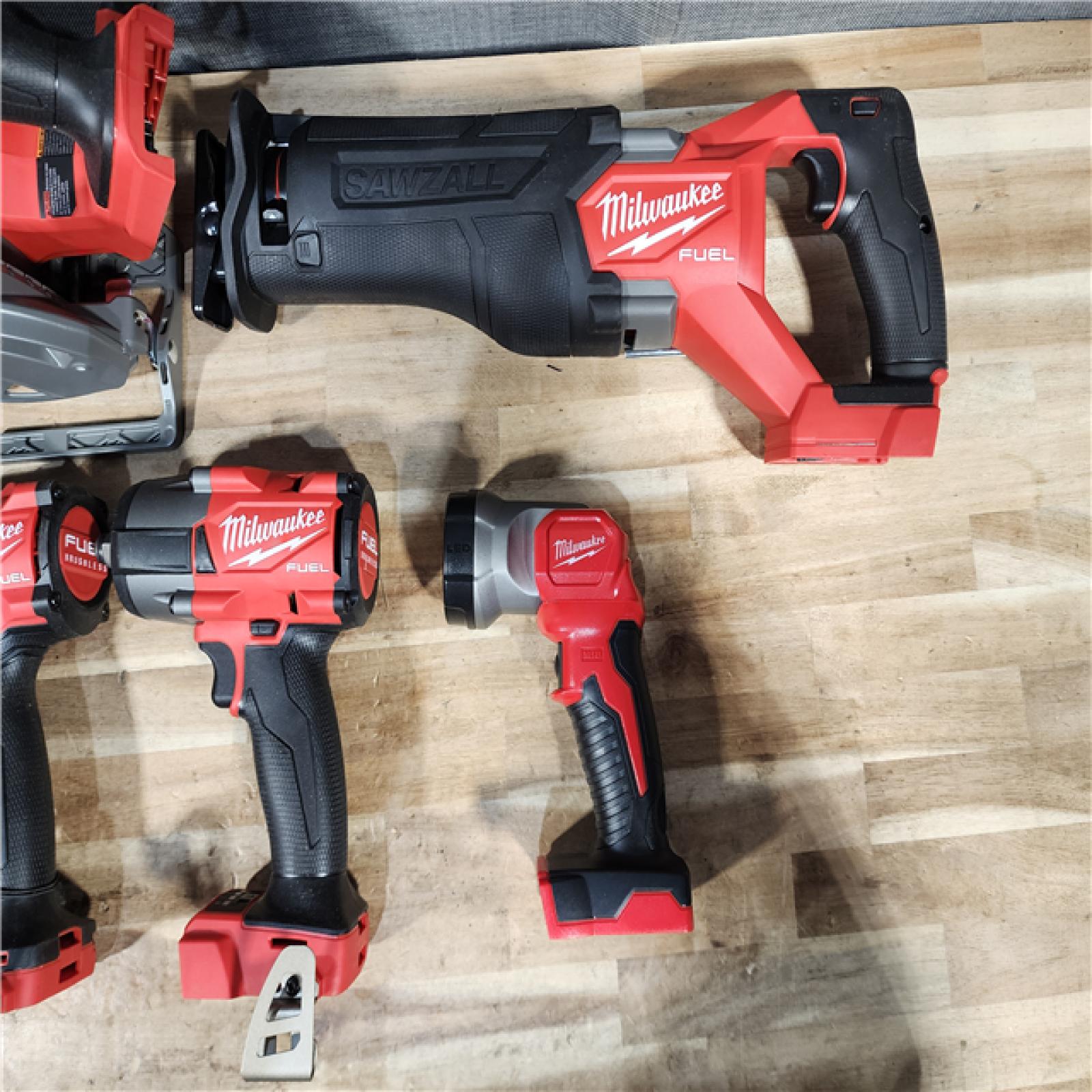 HOUSTON LOCATION - AS-IS Milwaukee FUEL 18V Lithium-Ion Brushless Cordless 6-Tool Combo Kit
