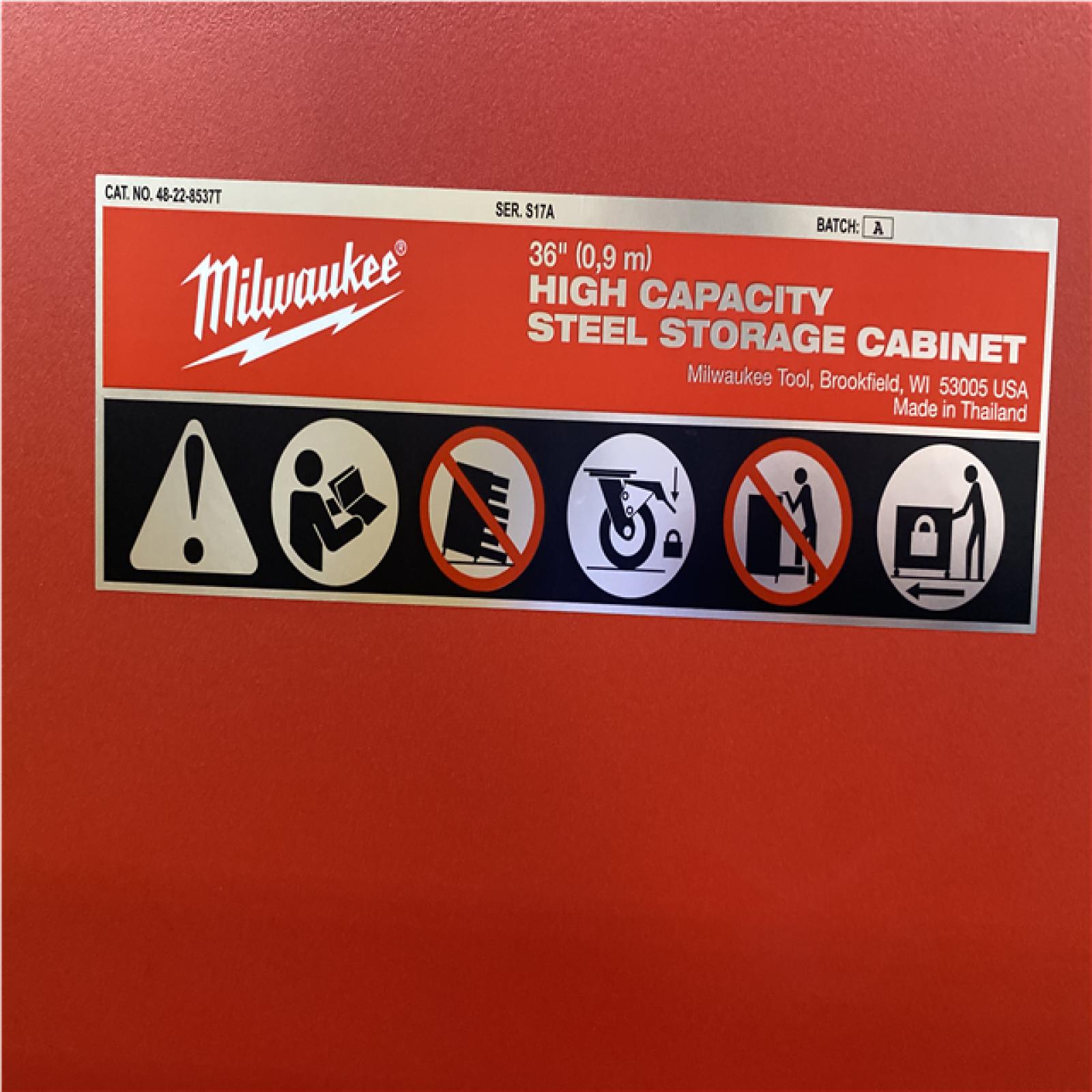 DALLAS LOCATION- AS-IS MILWAUKEE High Capacity 36 in. W x 22.1 in. D 5-Drawer Rolling Tool Cabinet