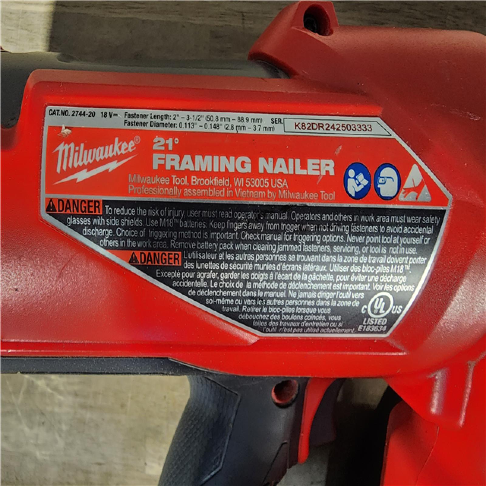 HOUSTON LOCATION - AS-IS MILWAUKEE 2 TOOL COMBO