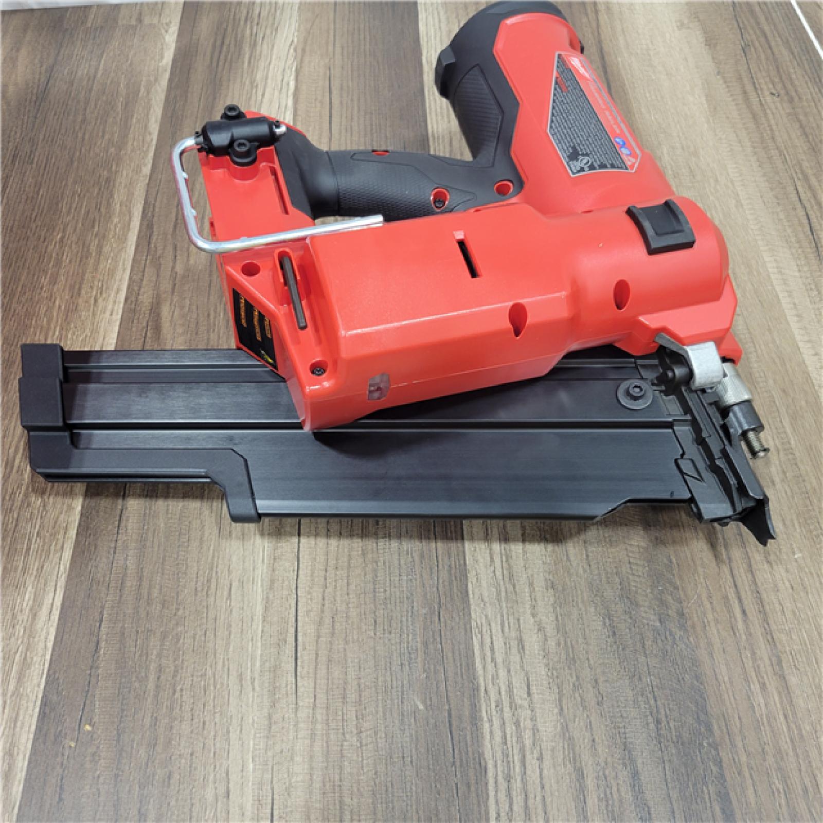 AS-IS Milwaukee 2744-20 M18 FUEL 21-Degree Cordless Framing Nailer (Tool Only)