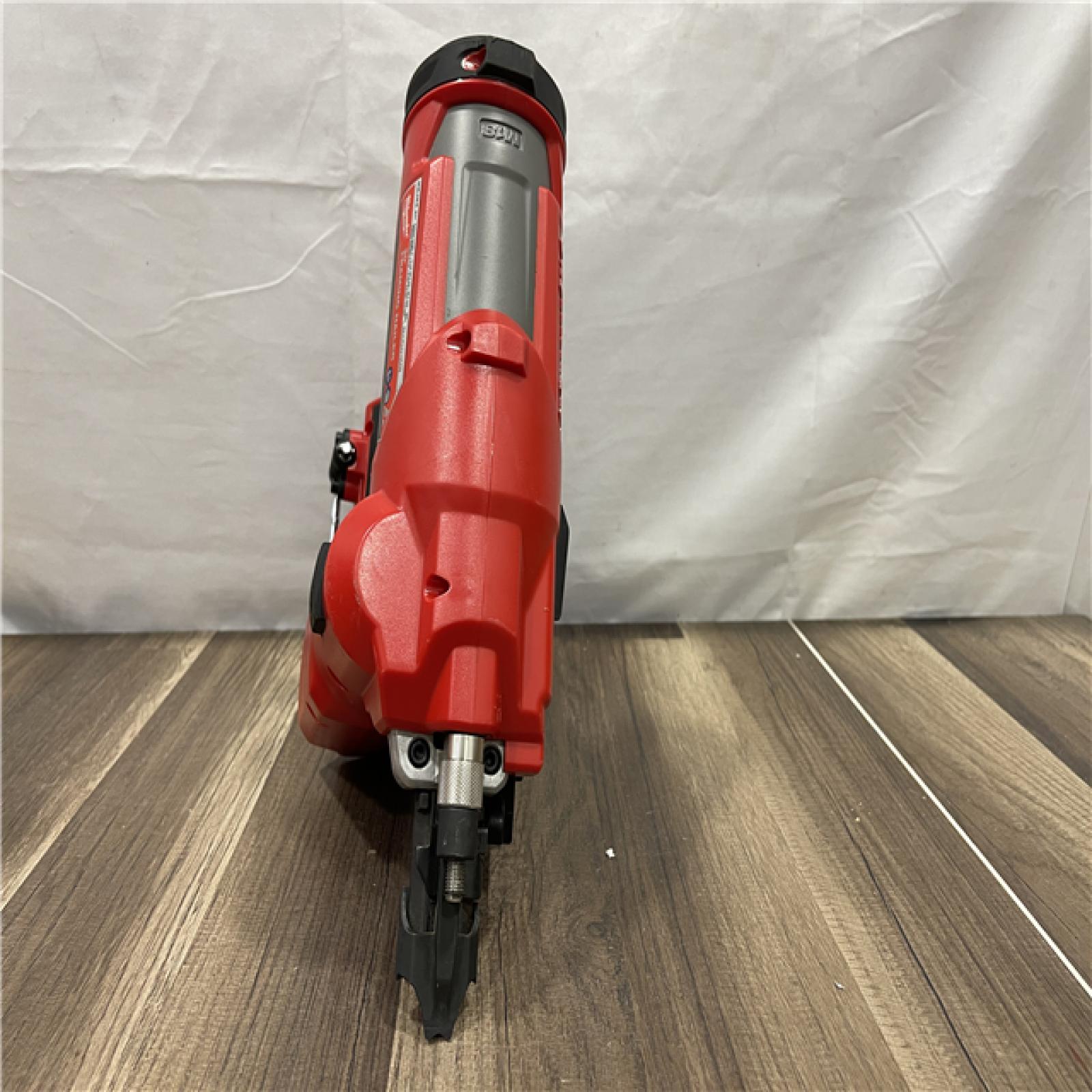 AS-IS Milwaukee M18 FUEL 3-1/2 in. 18-Volt 30-Degree Lithium-Ion  (Tool-Only)