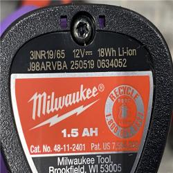 AS-IS  Milwaukee 12V Lithium-Ion Cordless Drill Driver/Impact Driver Combo Kit