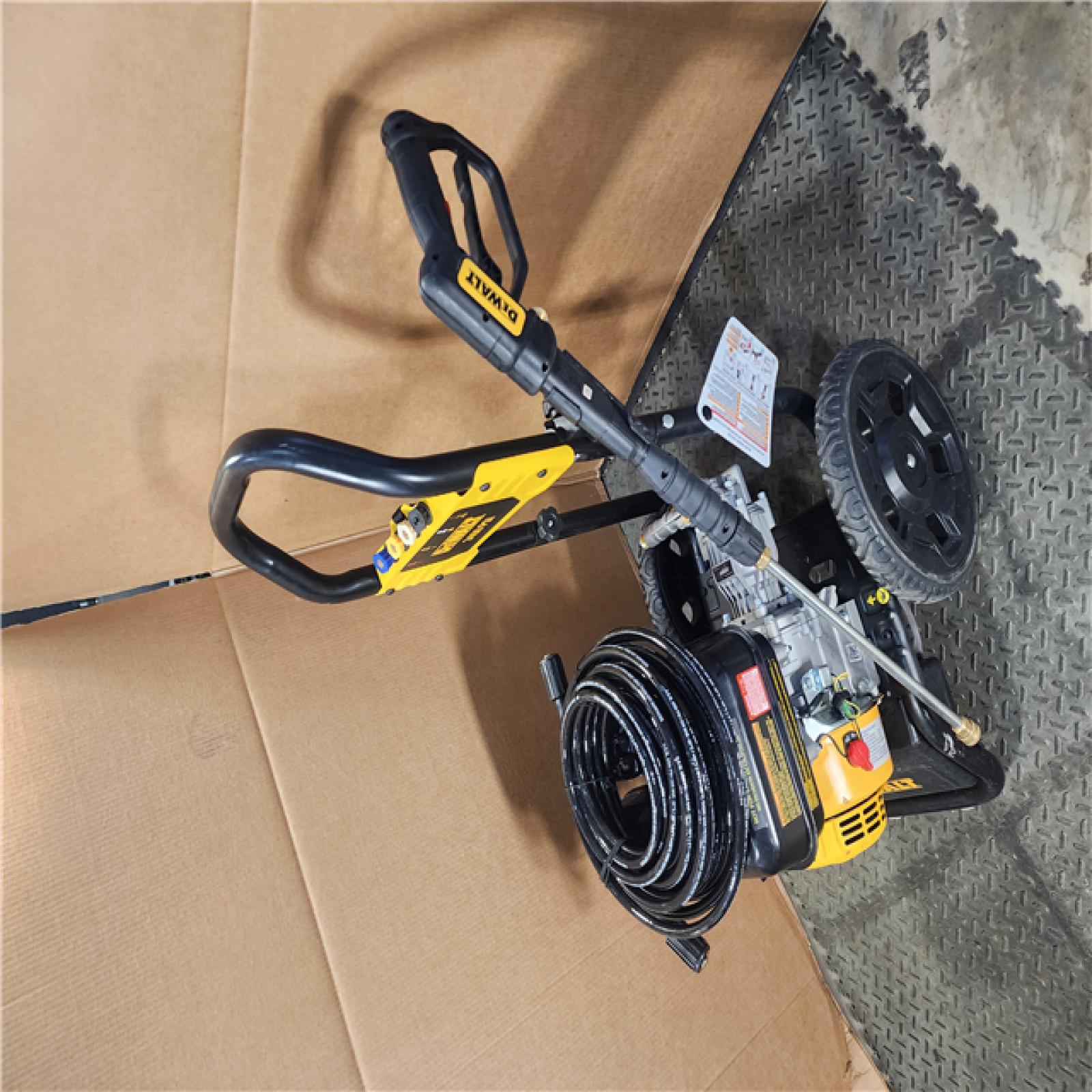 HOUSTON LOCATION - AS-IS DEWALT 3400 PSI 2.5 GPM Gas Cold Water Pressure Washer with 208cc Engine