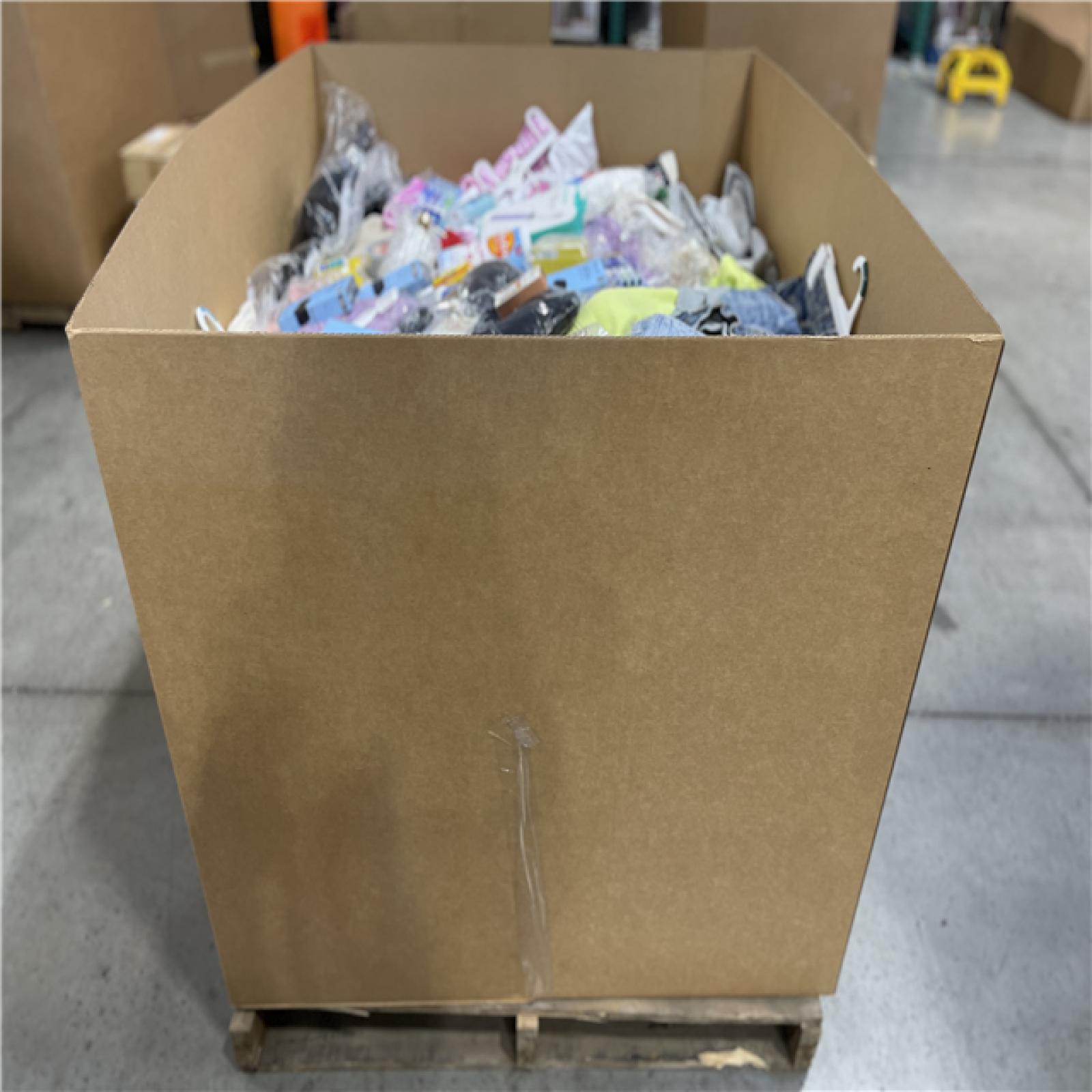 DALLAS LOCATION - NEW! BULLSEYE MIXED PALLET
