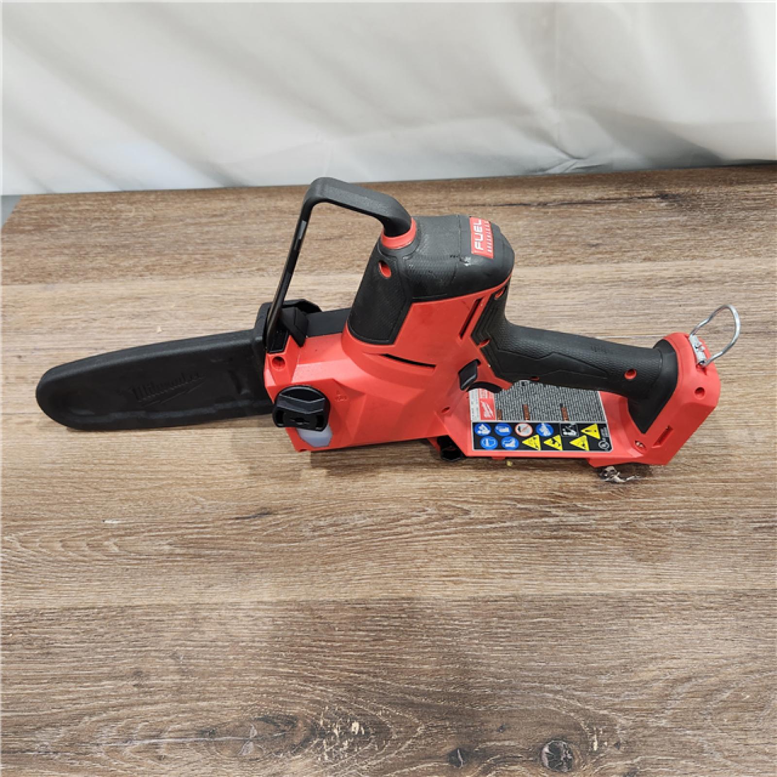 AS-IS Milwaukee M18 Fuel Hatchet 8  Pruning Saw Bare Tool