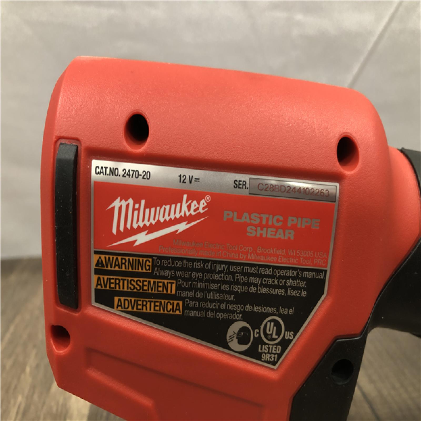 AS-IS Milwaukee 12V Lithium-Ion Cordless PVC Pipe Shear (Tool-Only)