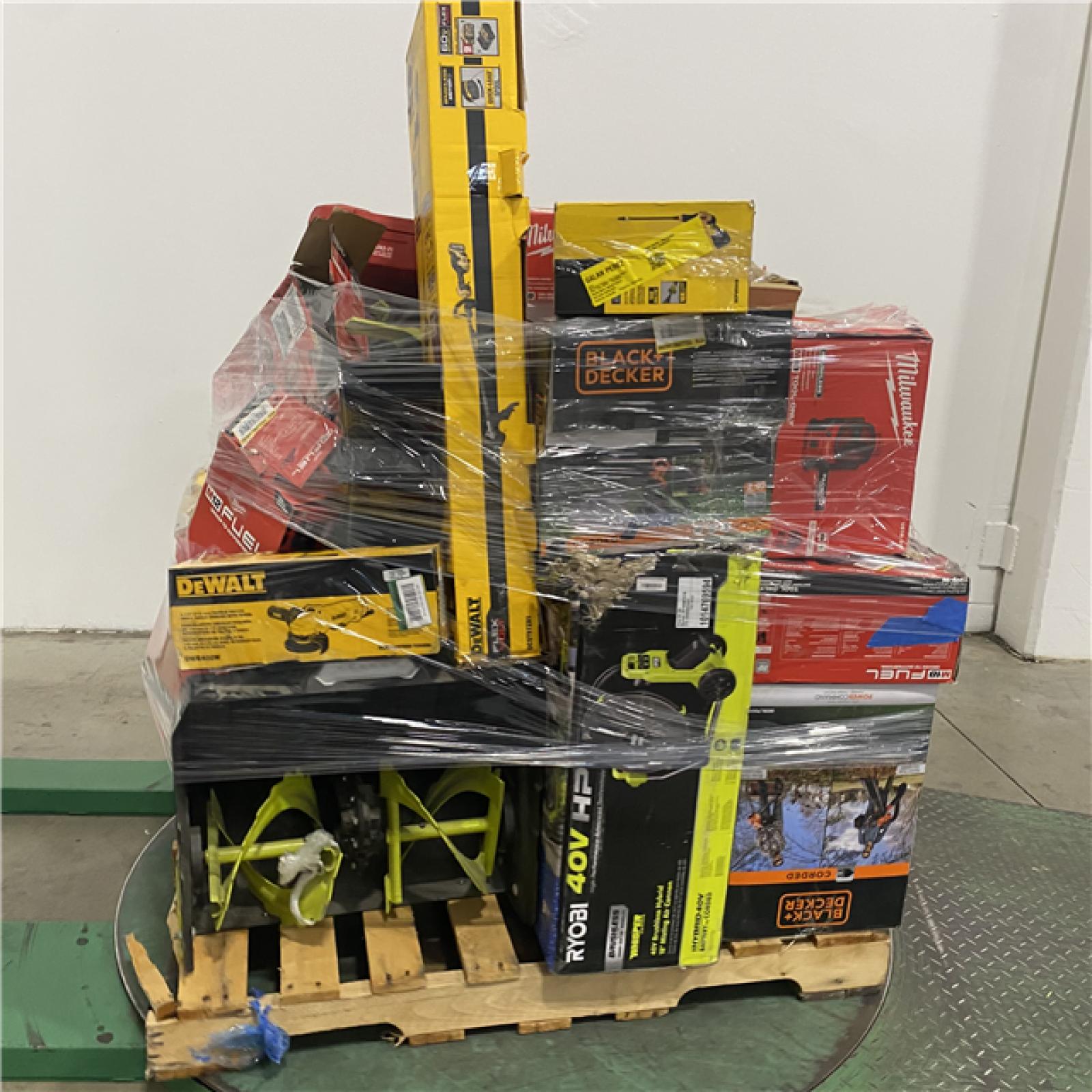 Dallas Location - As-Is Tool Pallet